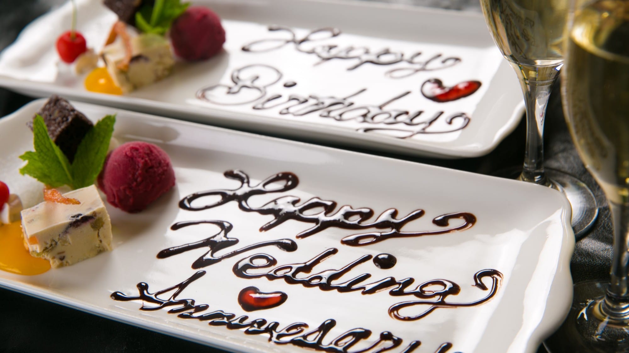 [ข้อความตกแต่งขนมหวาน] เพิ่มความหรูหราให้กับวันพิเศษของคุณด้วยข้อความถึงคนพิเศษ!