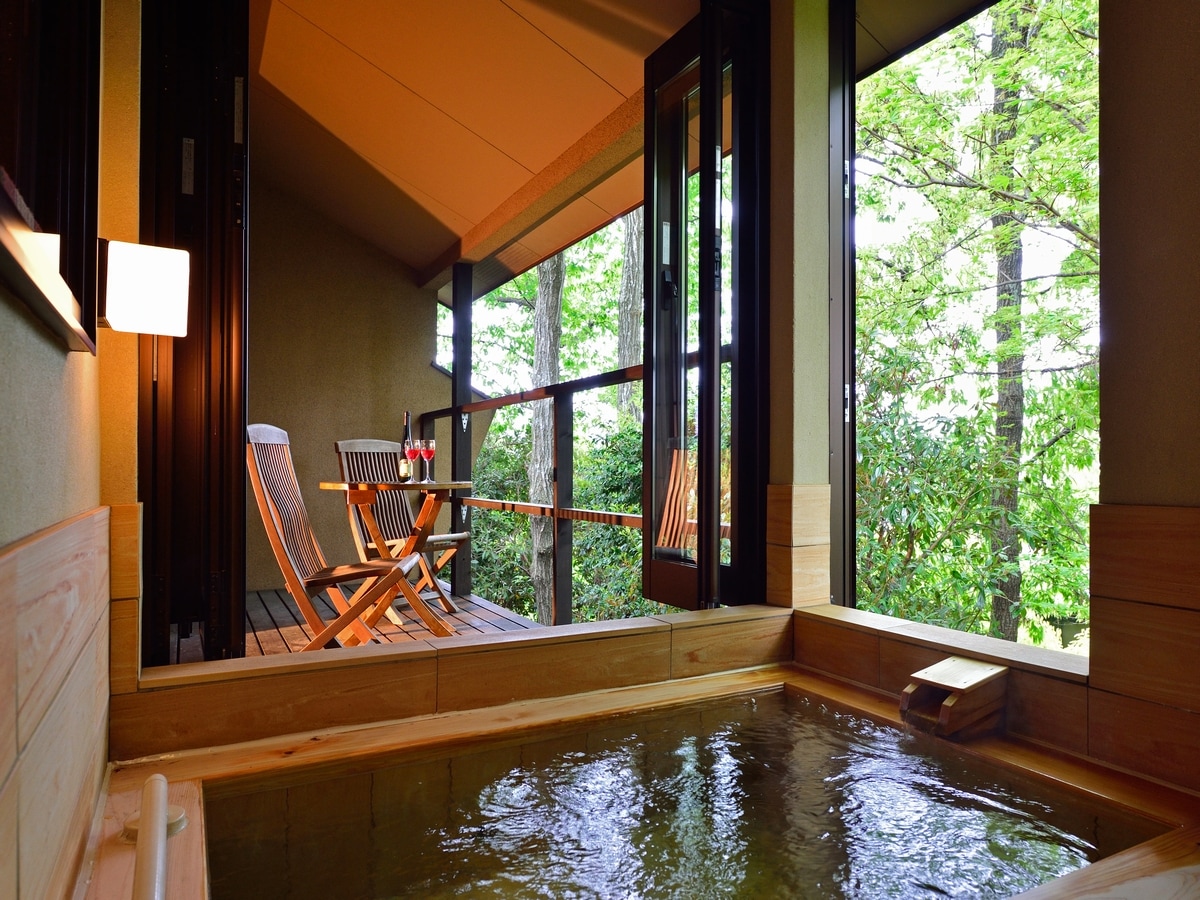 My own hot spring♪《All to myself》 Open-air cypress bath in the guest room