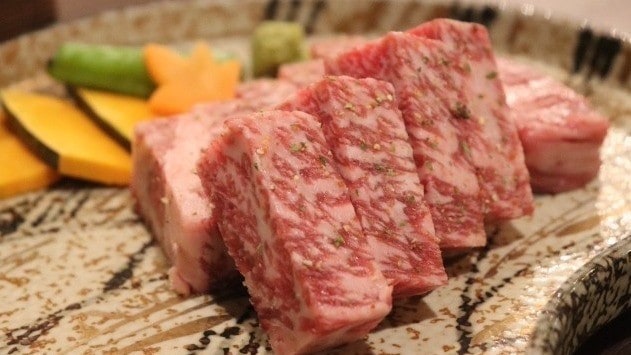 阿席達牛肉鐵板燒