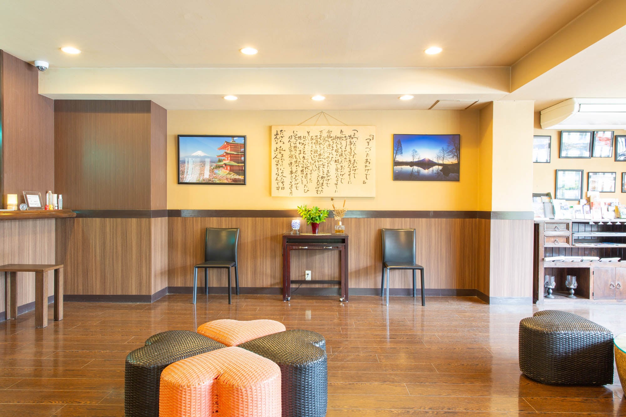 lobby