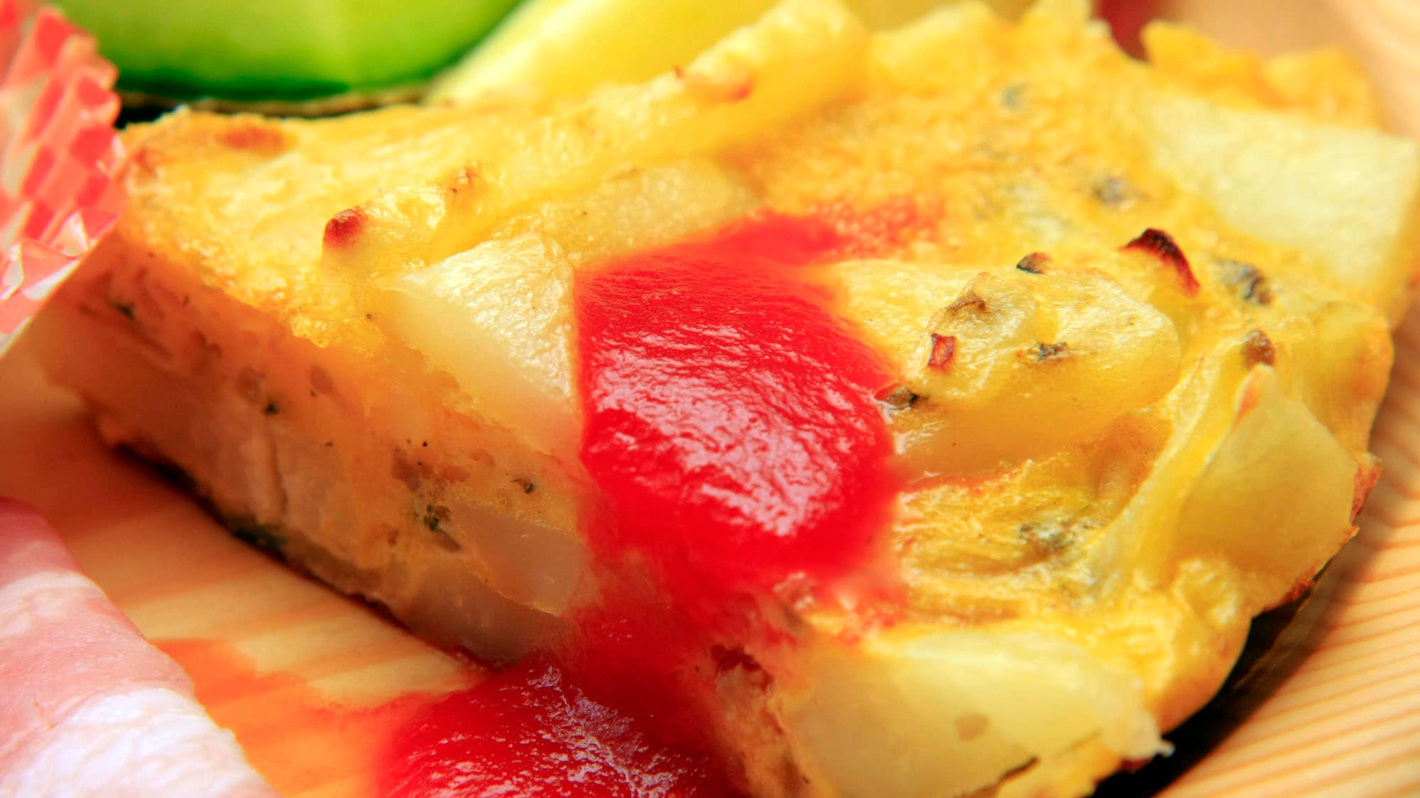 Homemade breakfast quiche