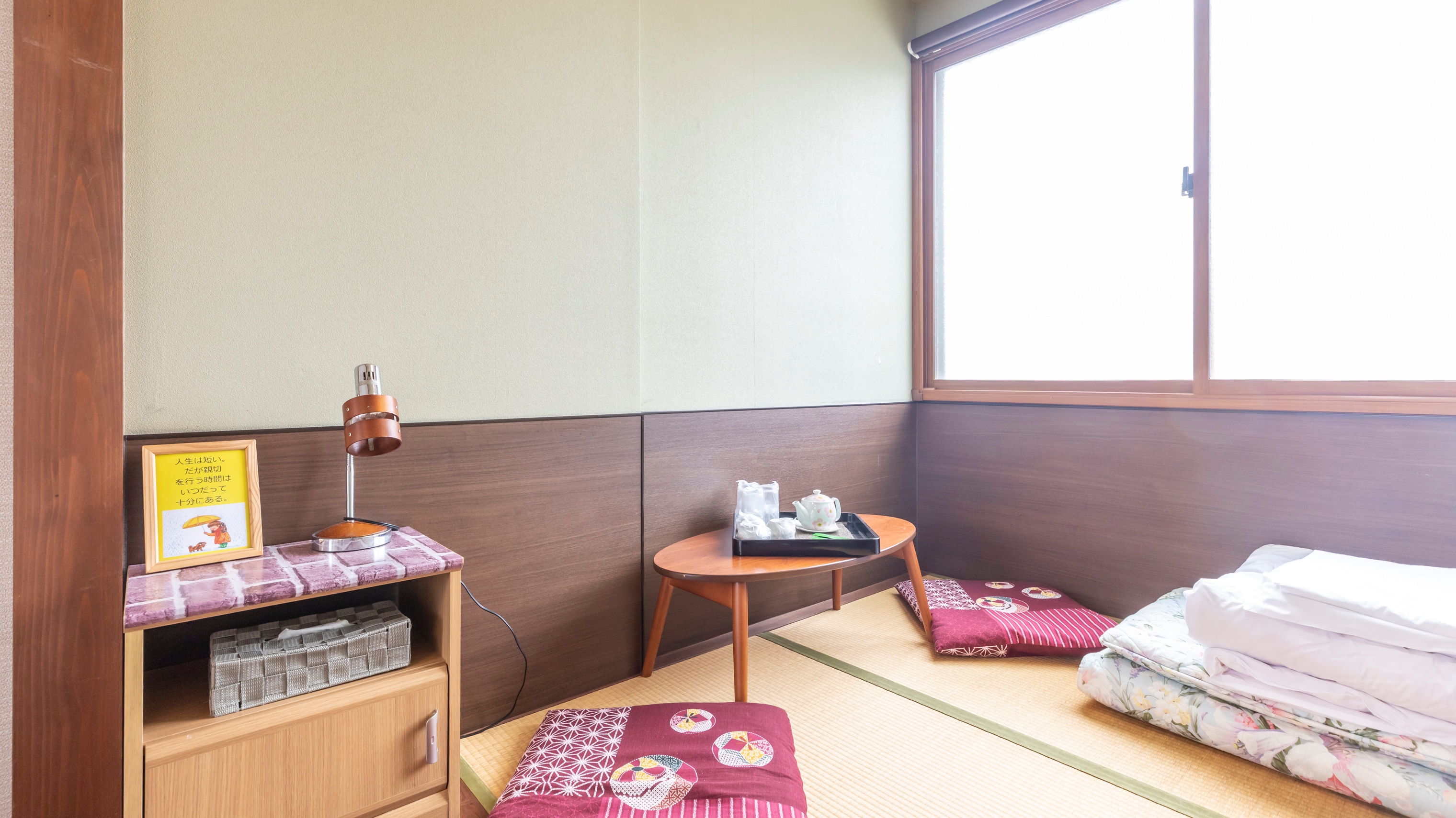[Non-smoking] Japanese-Western style room for 1-3 people