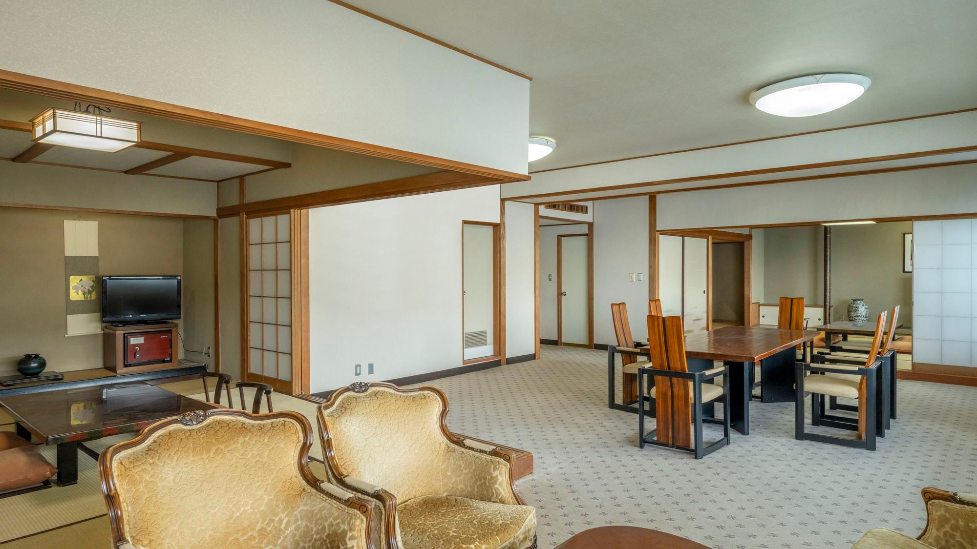 [Ocean] 2 Japanese-style rooms (12.5 + 10 tatami mats)