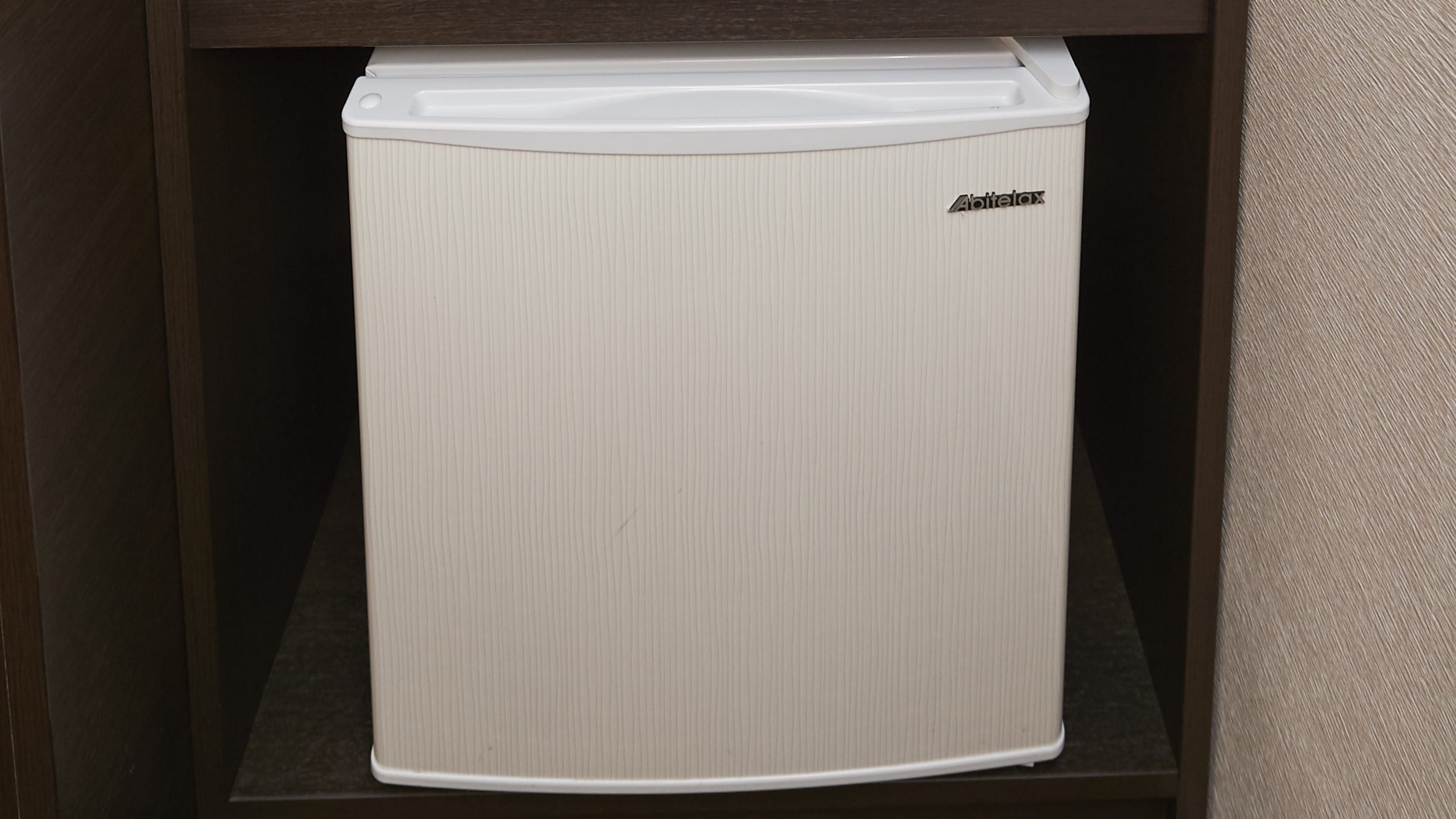 All rooms shared/refrigerator