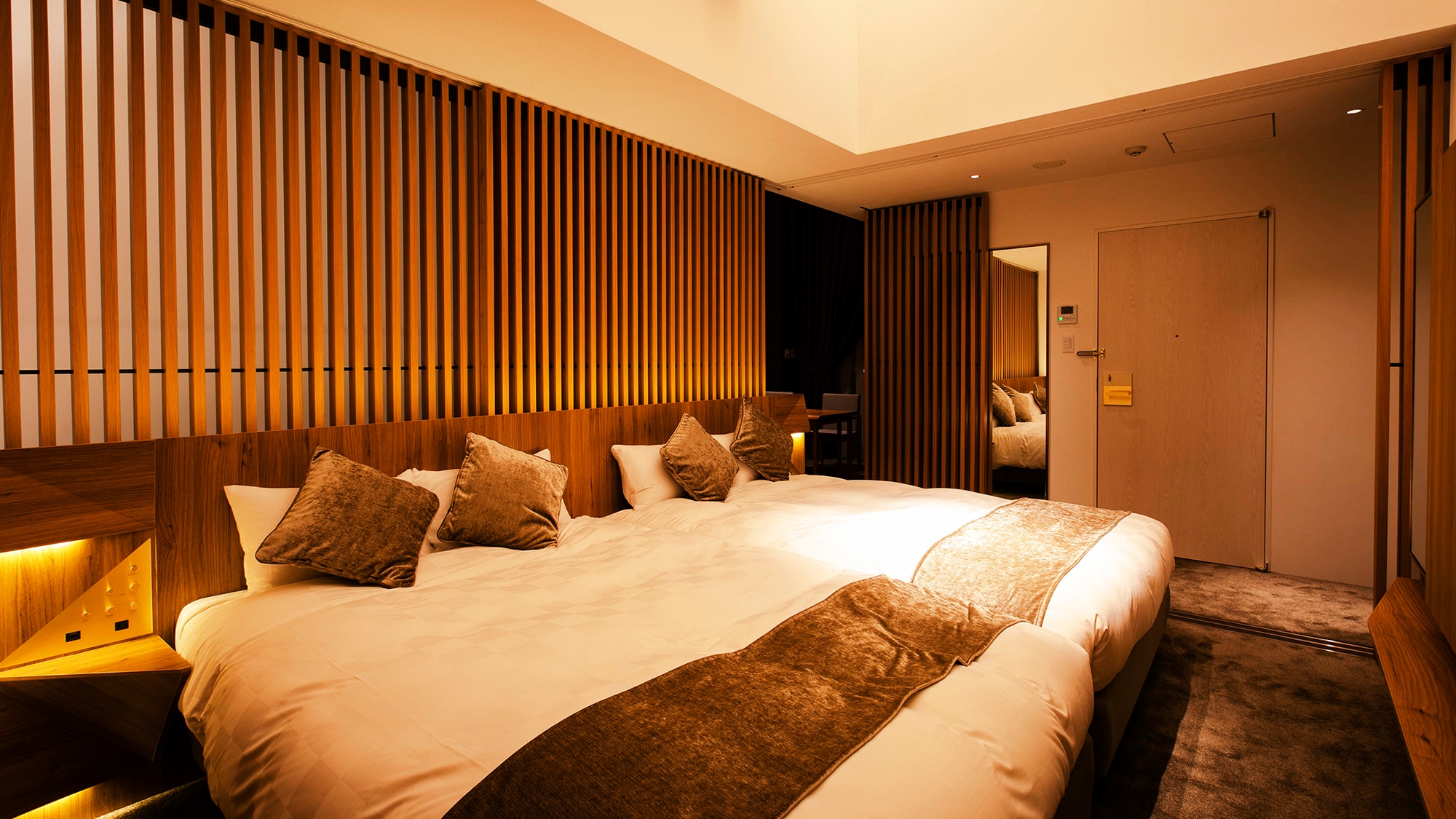 [ห้องสวีทพร้อมจากุซซี่กลางแจ้ง] [68 ตารางเมตร]