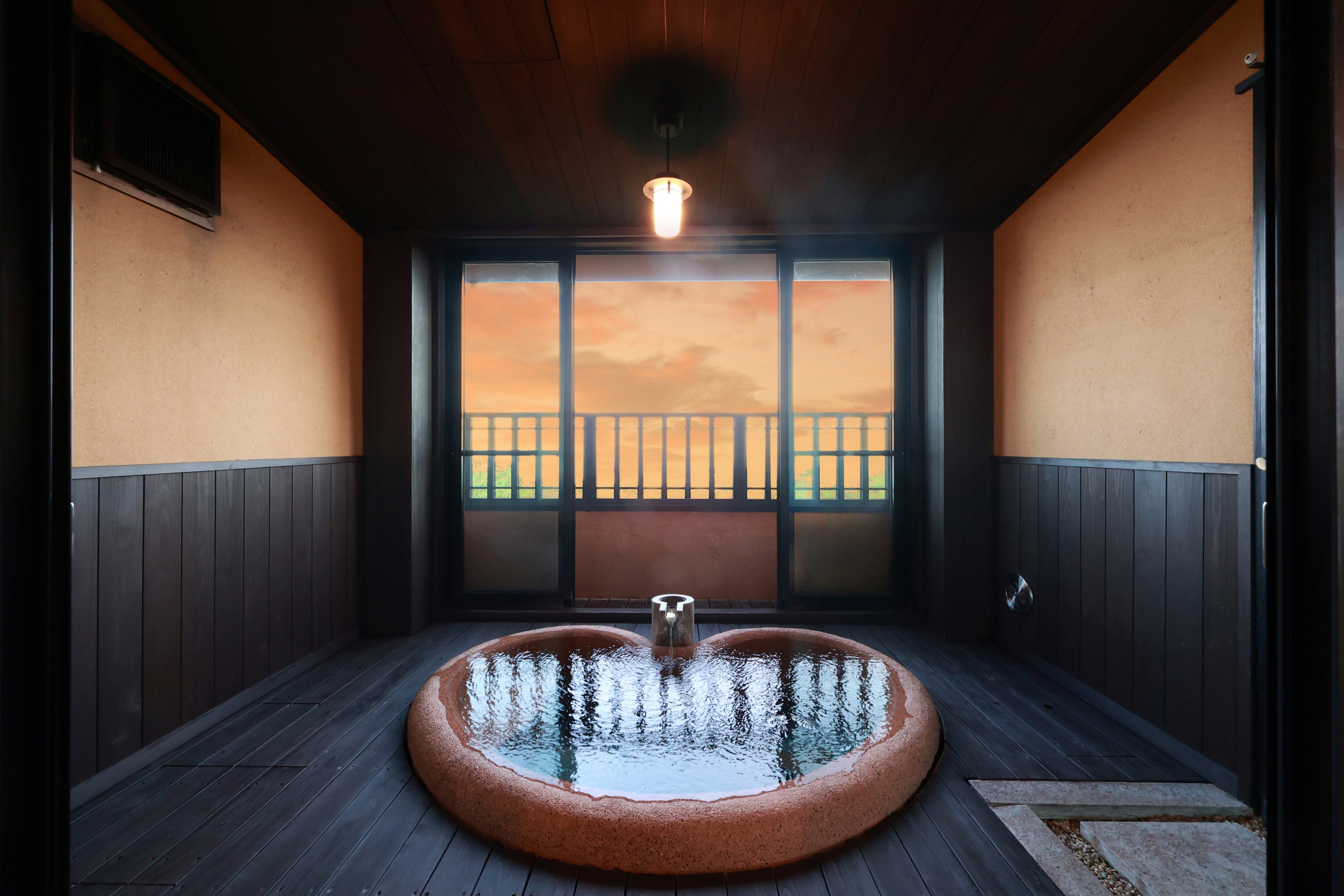 Flowers Indoor Bath Sunset 050