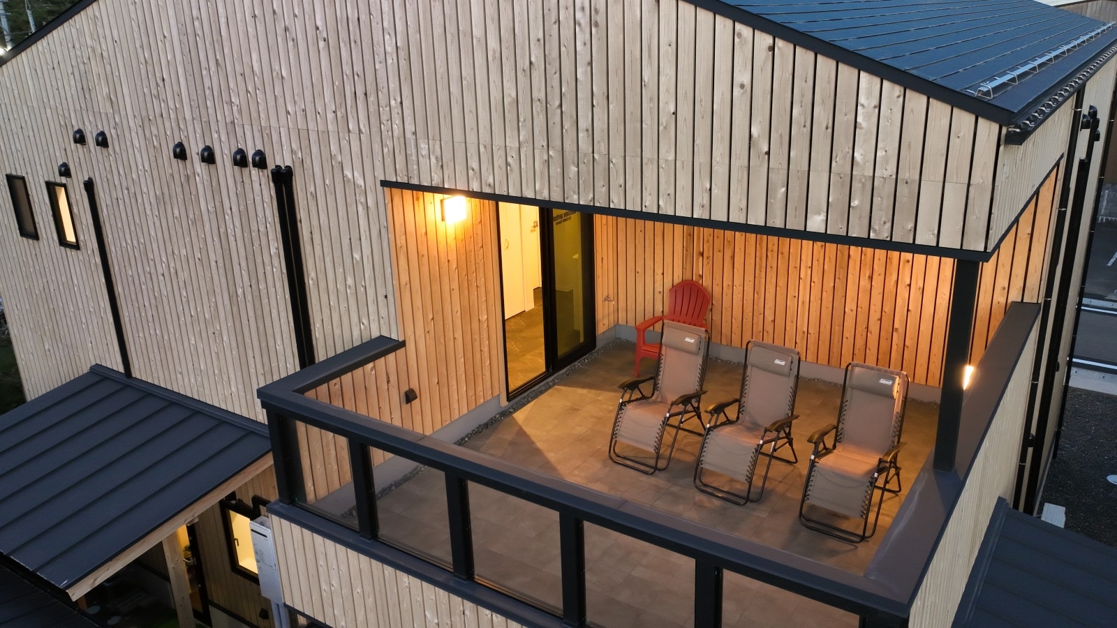 Private sauna "ART" ★ "TOTONOUSPACE" on the 2nd floor, overlooking the ocean of Teradomari