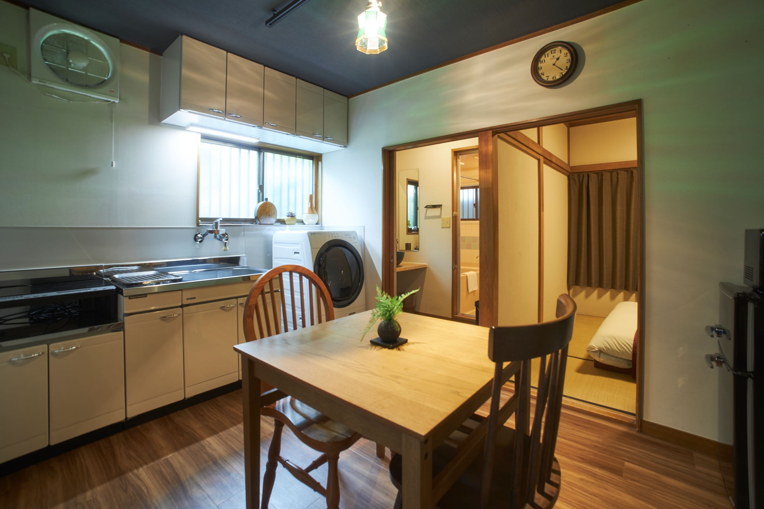 Japanese-Western style room