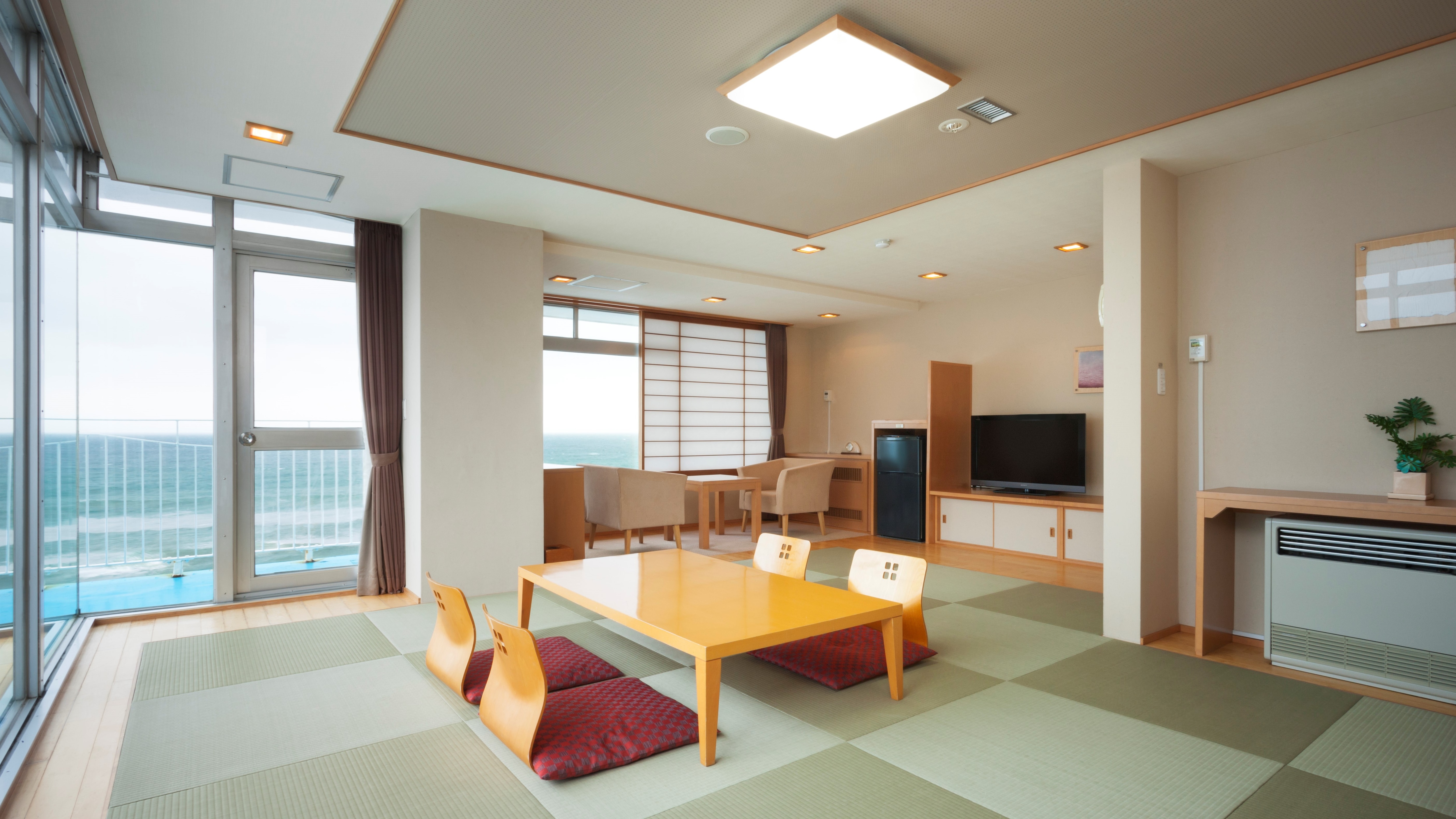 Kamar khusus bergaya Jepang (Kamar 401)