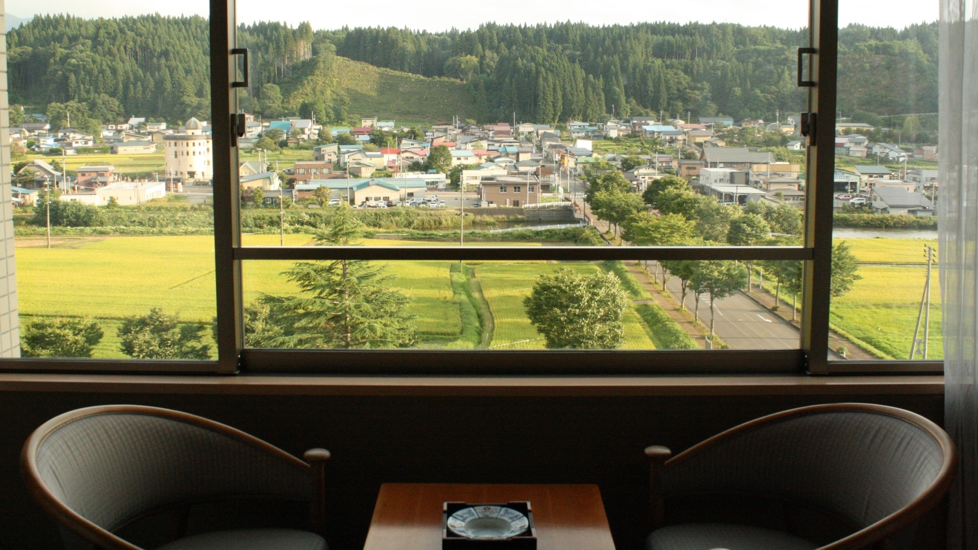 [Japanese-style room] View