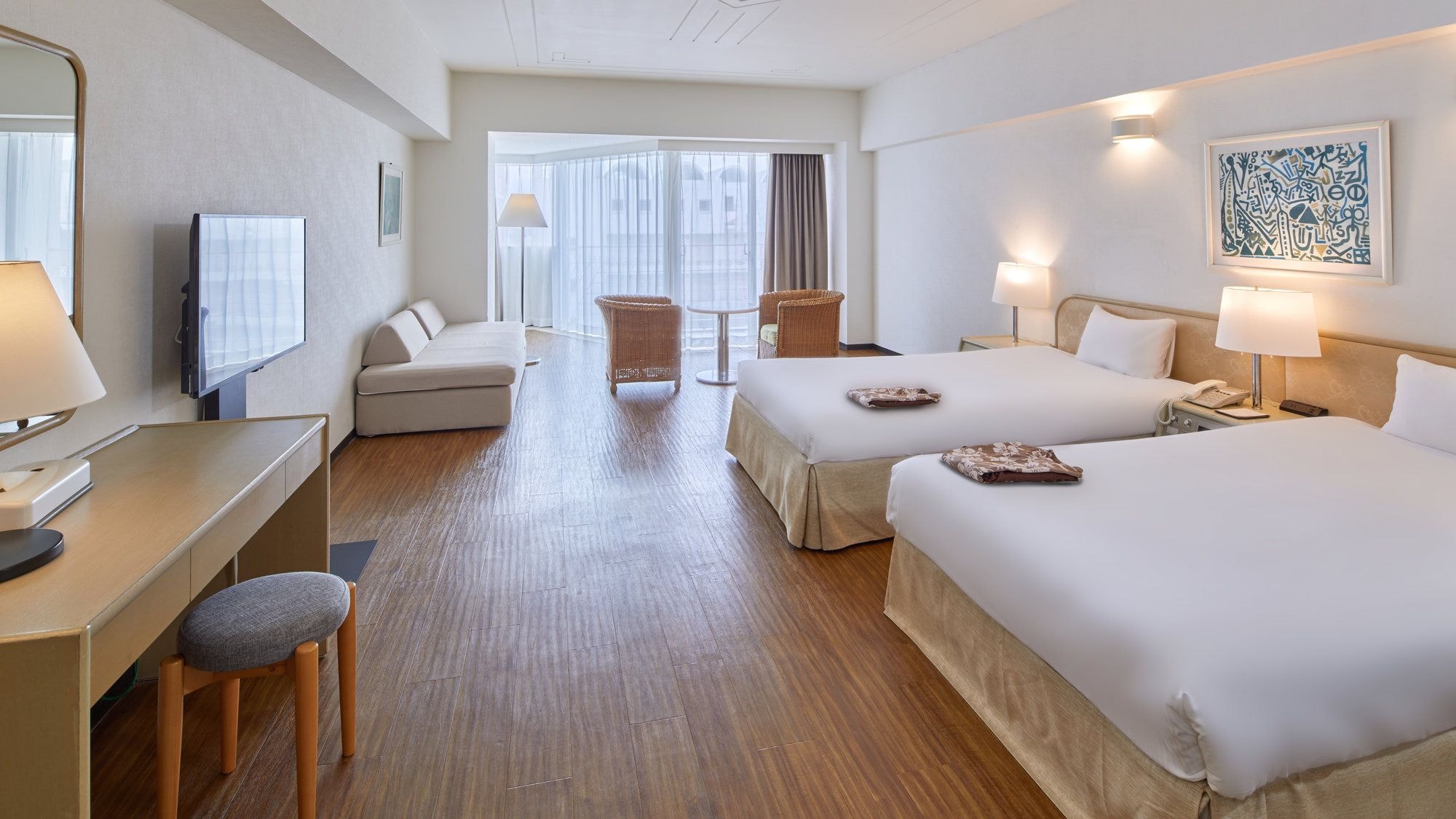 [Standard Twin Room / Western-style Room] A bright and spacious Western-style room. Enjoy a high-quality stay with simple yet functional interior design.