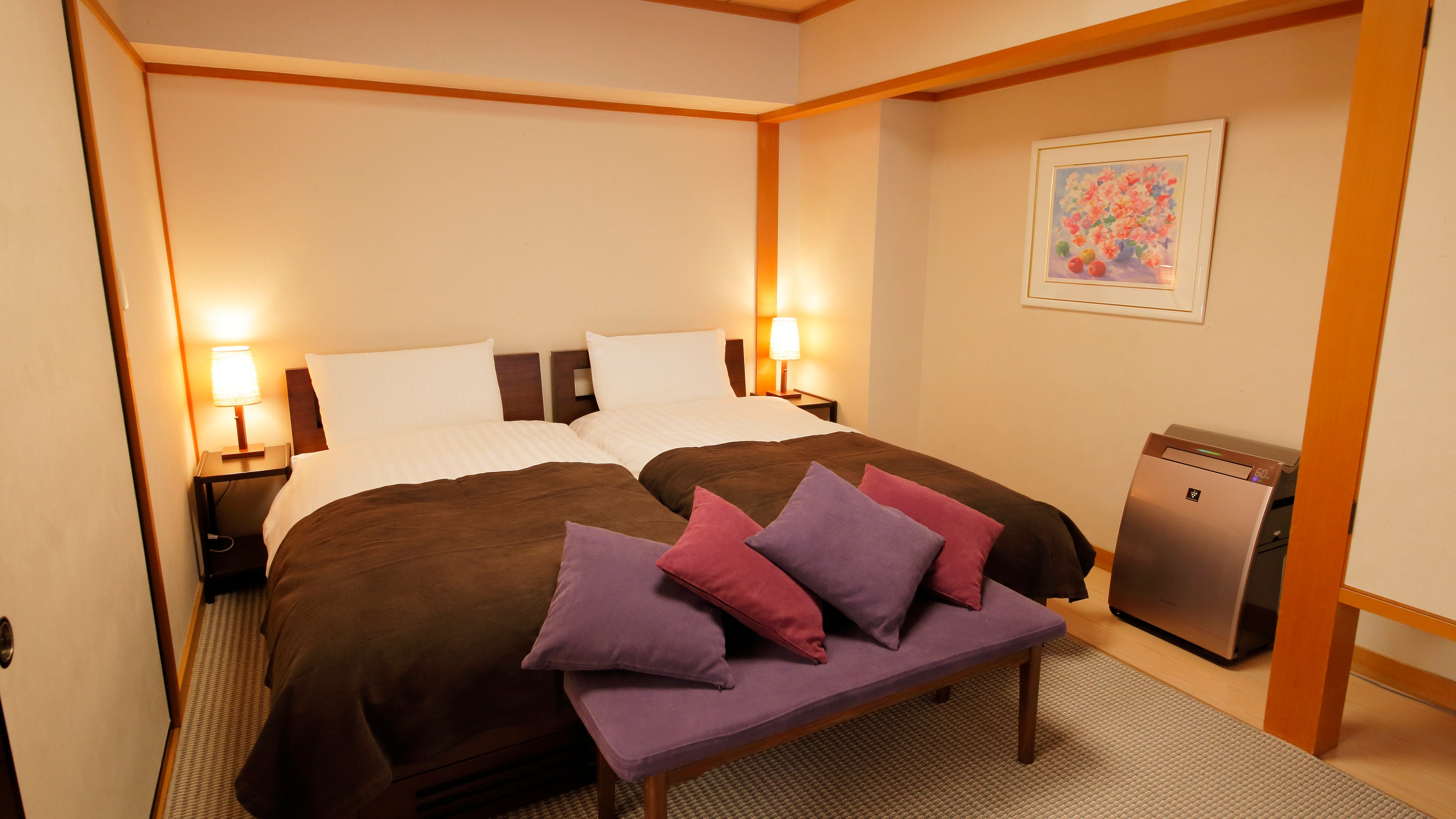 Kamar khusus lantai 2 Kamar tidur tipe Jepang dan Barat (gambar)