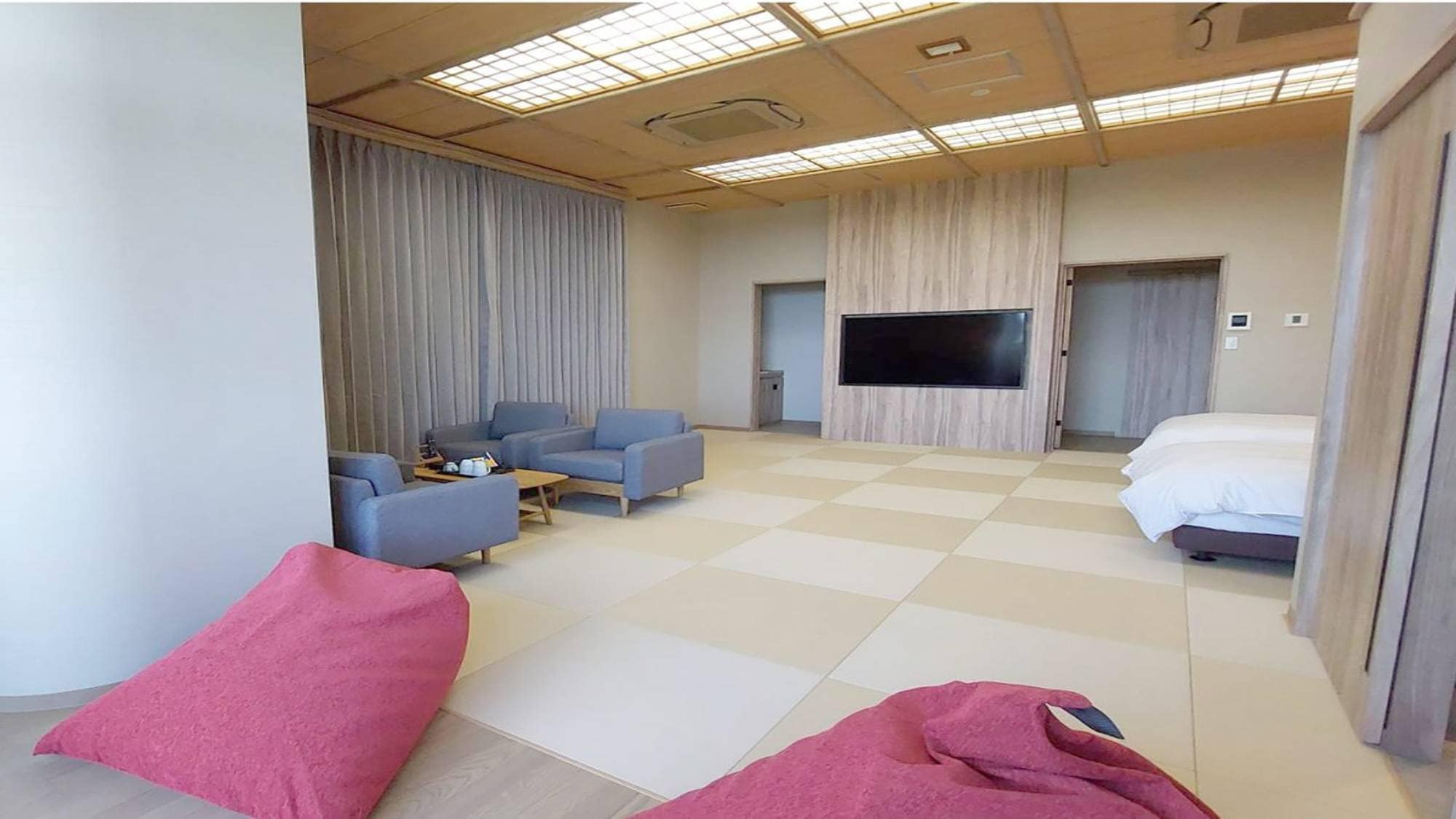 Renovated in October 2023! Special Room Momiji Room