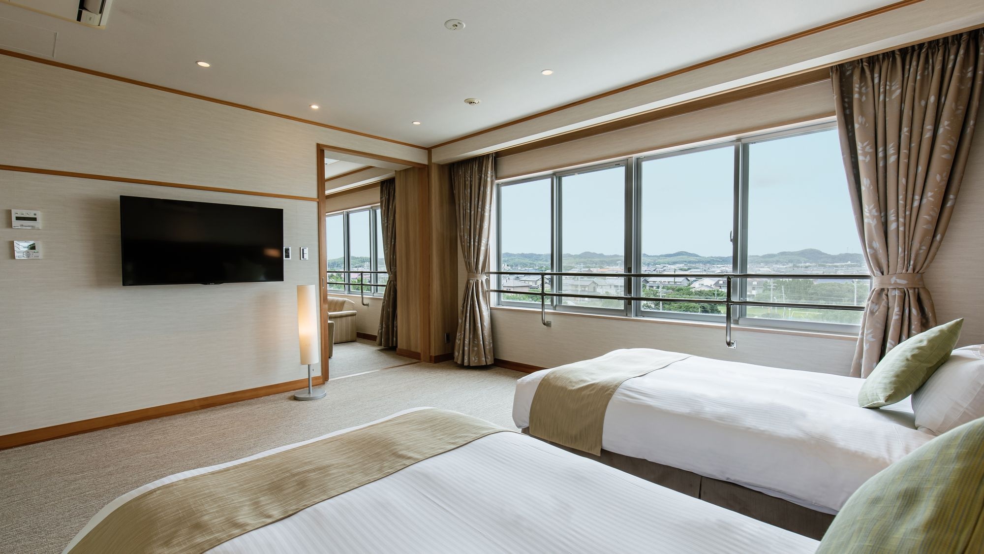 View Bath Deluxe Japanese-Western Room [80 square meters]
