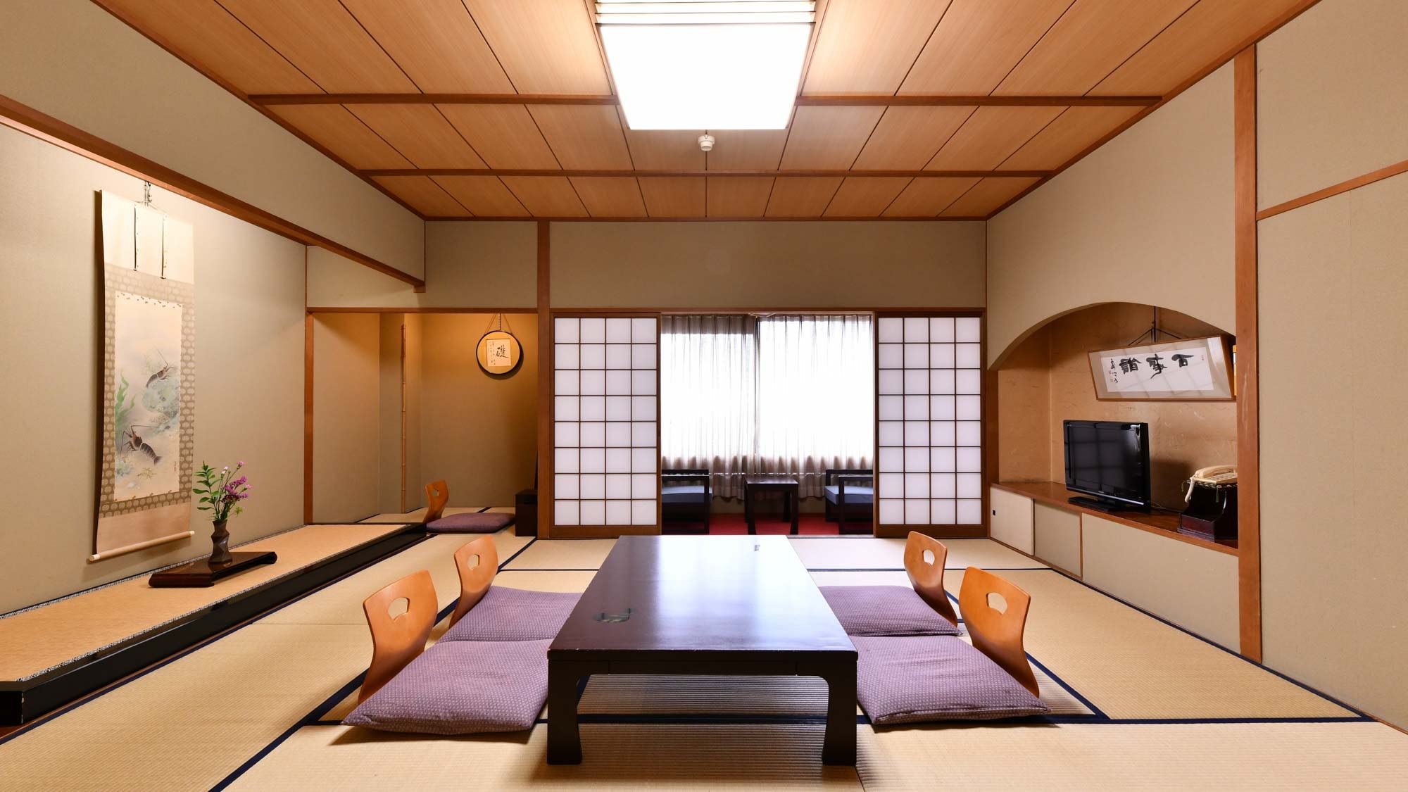 Example of guest room | Houraku Japanese-style room 13.5 tatami mats Non-smoking