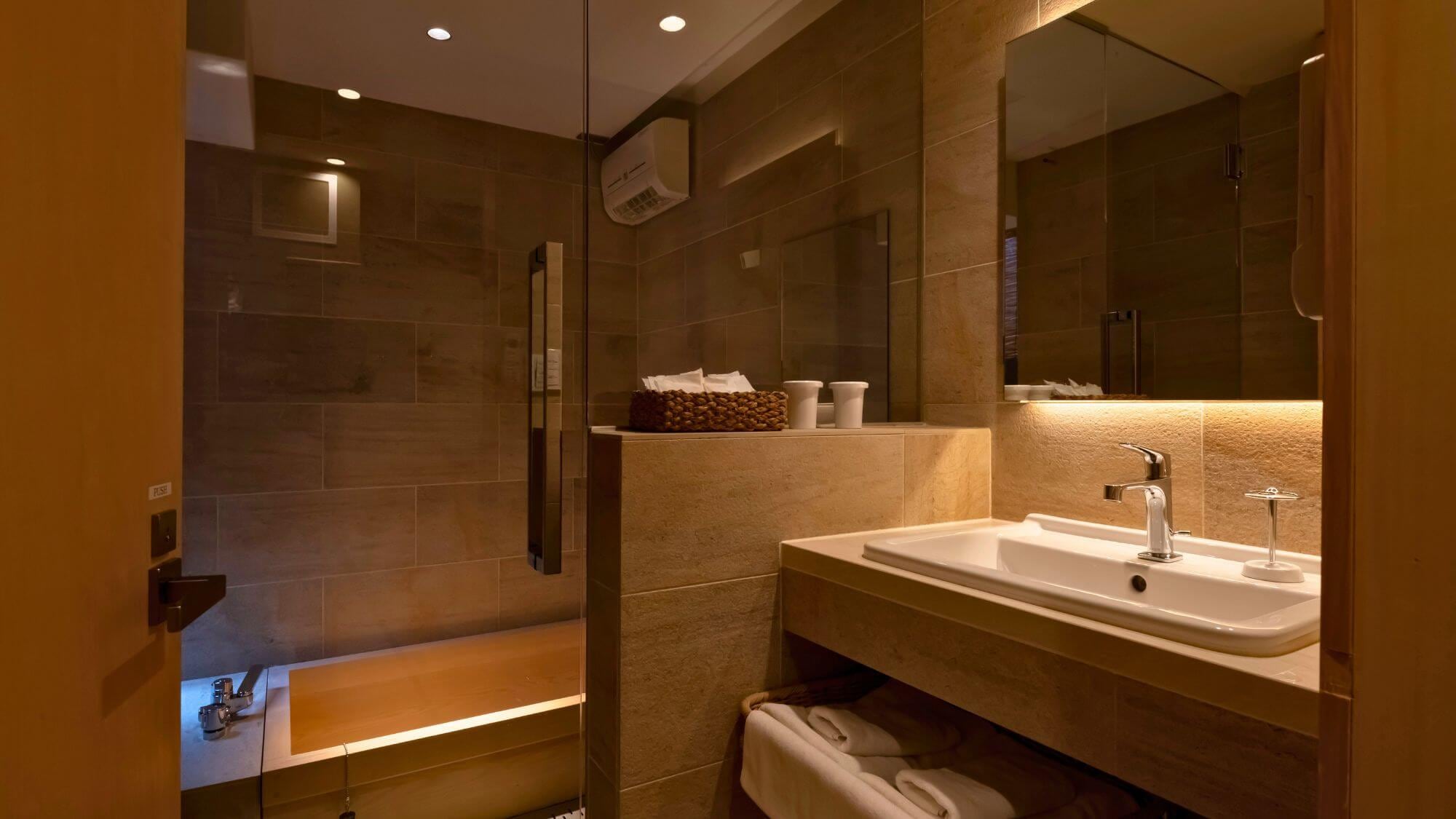 First floor washroom space