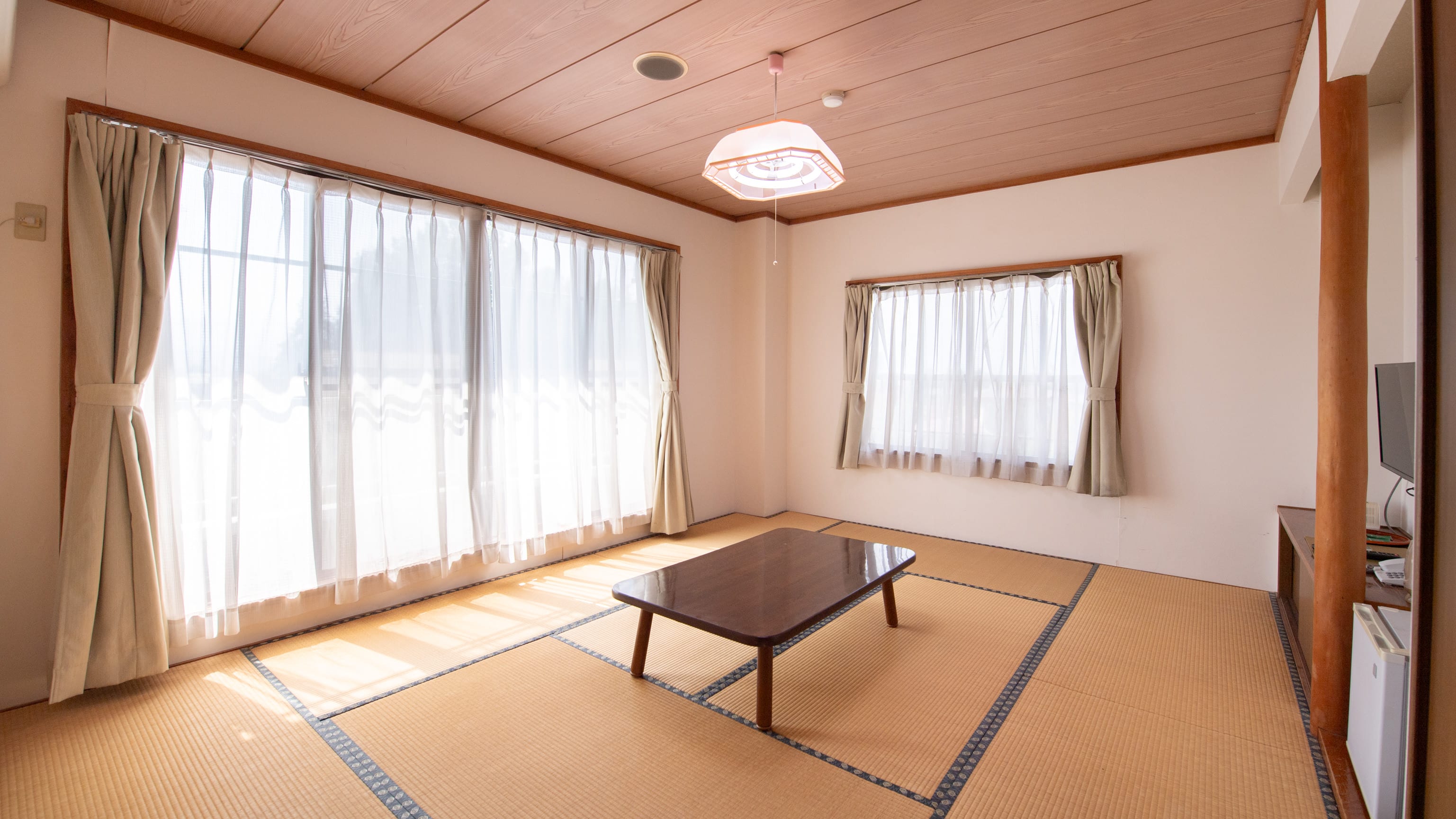 [Annex/Non-smoking] Japanese-style room for 1-5 people