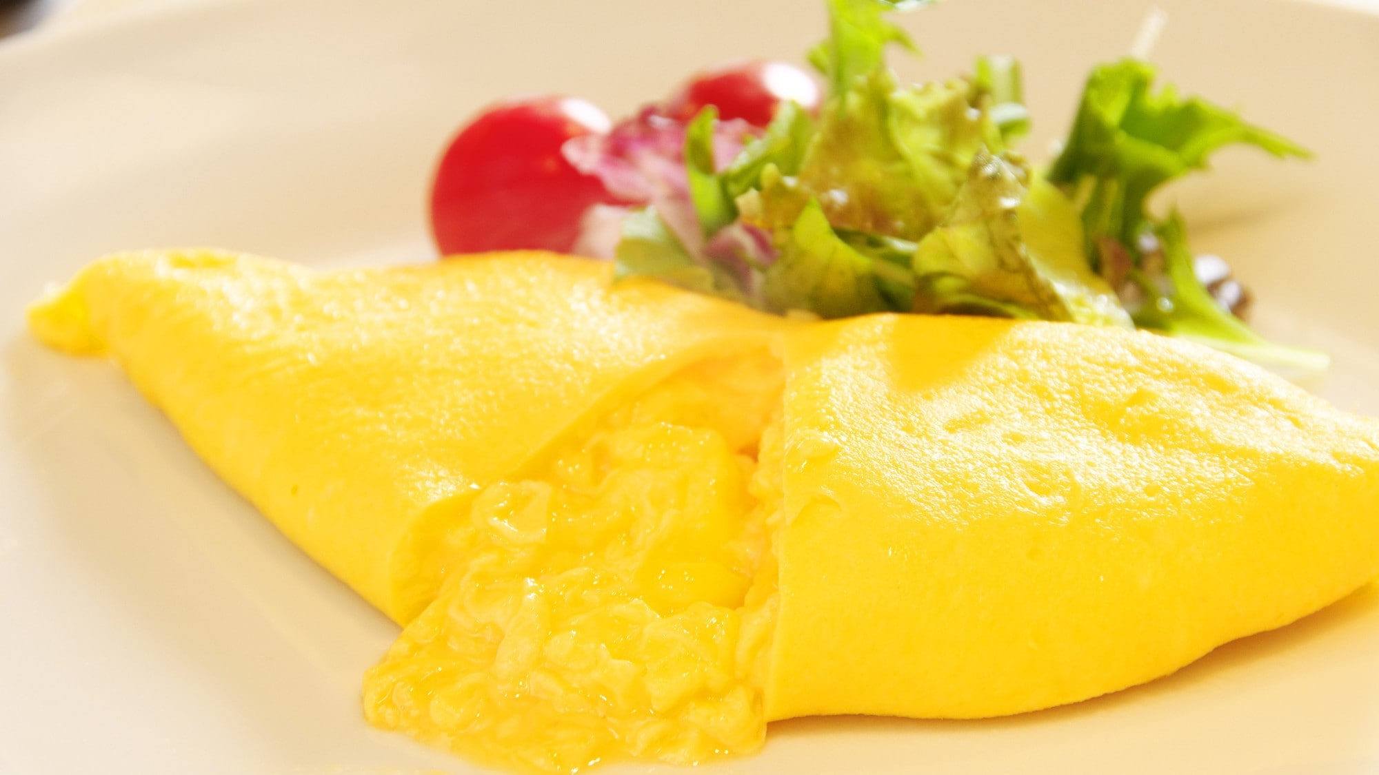 Fluffy Toro made in the open kitchen ♪ You can choose from 3 types of omelets ♪