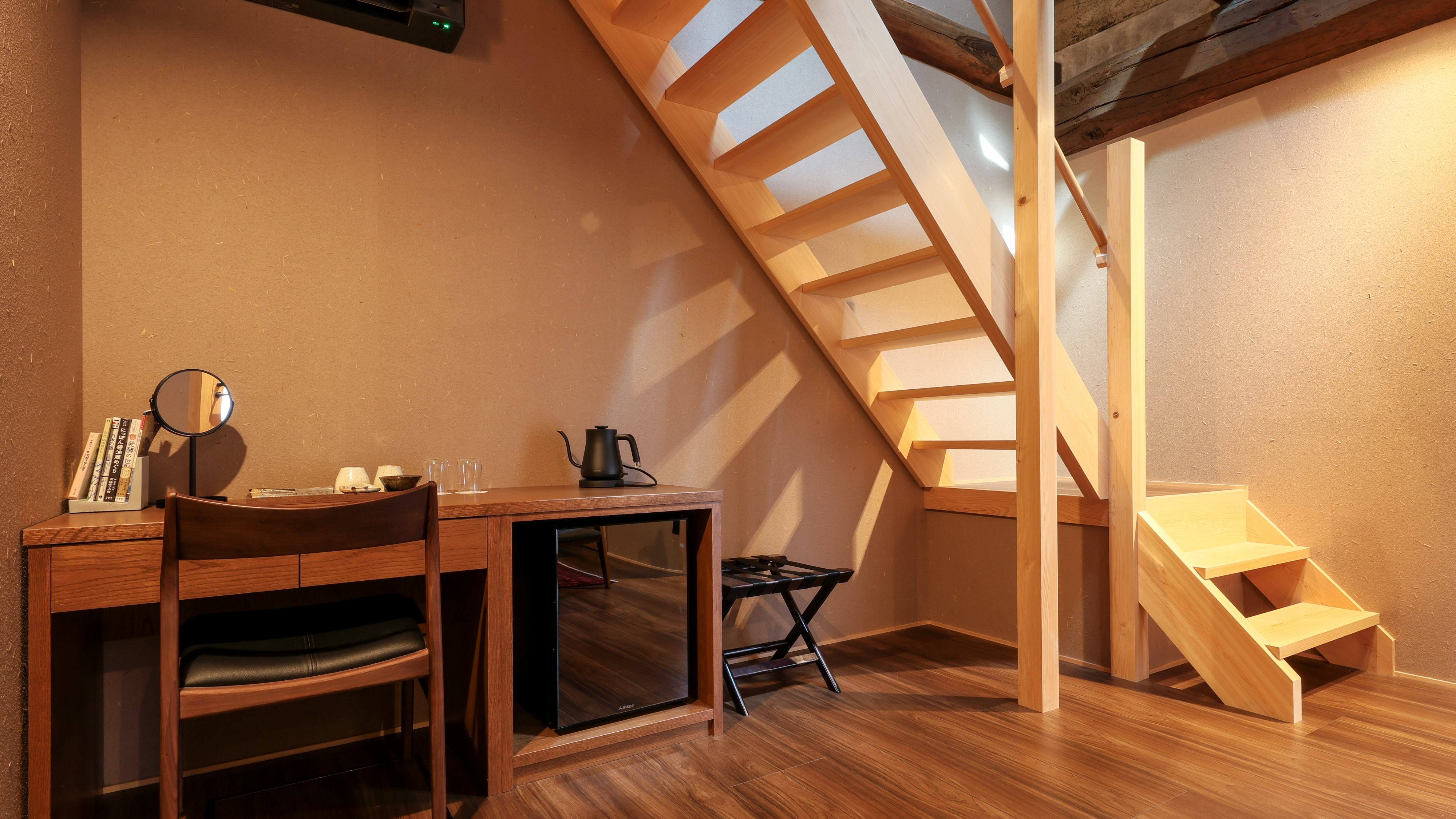 ■USU (42 square meters/twin/accommodates 3 people/1st floor living room/2nd floor bedroom)