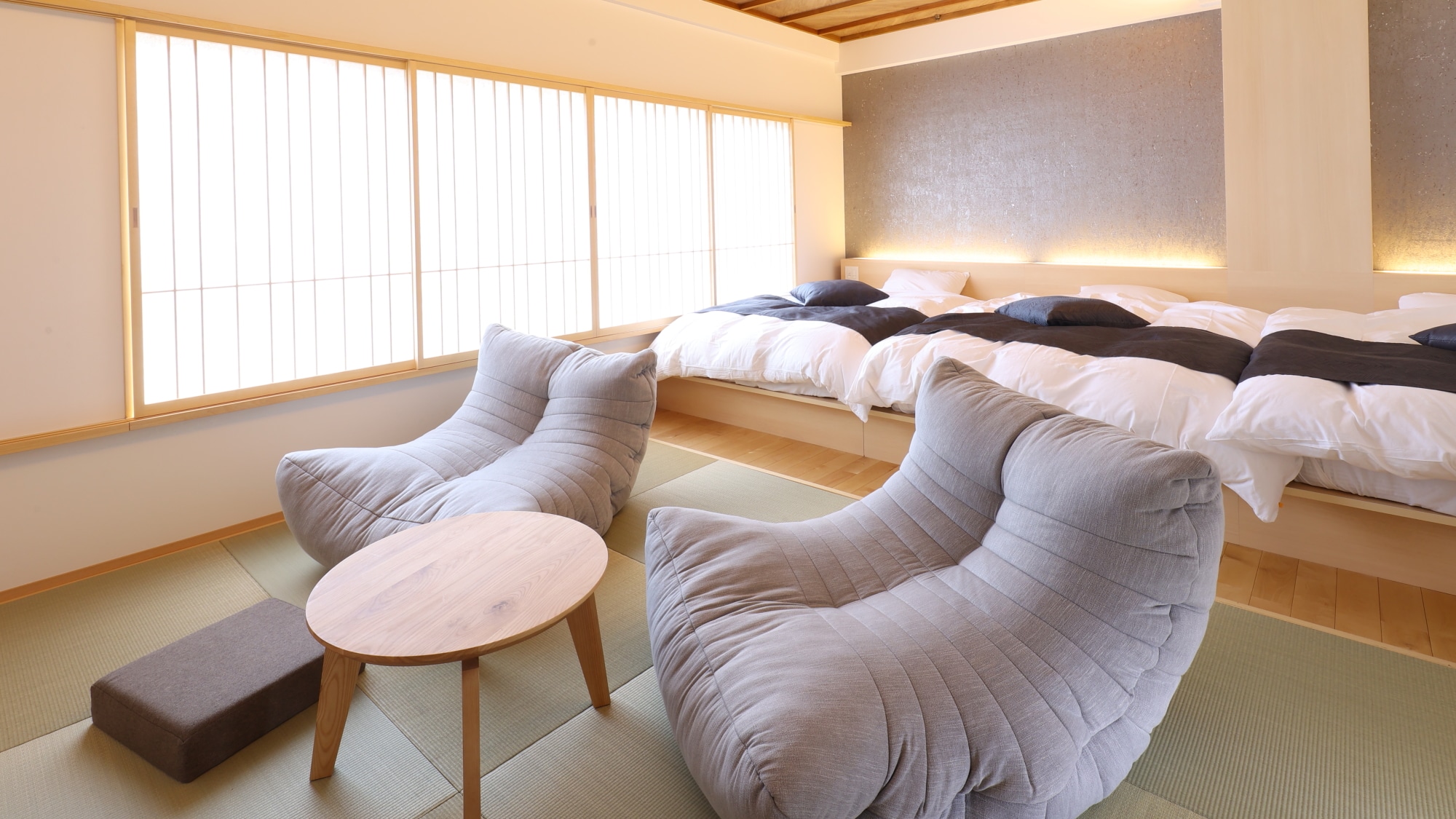 本館 日西式房間 6張榻榻米+床