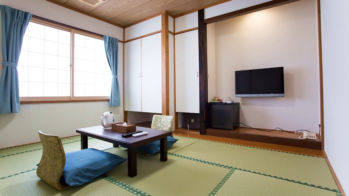 ※【房间/6张榻榻米日式房间】可欣赏四季自然的变化。