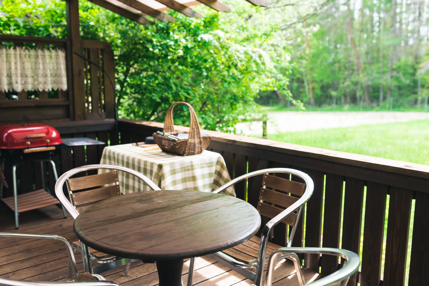 Europa house wooden deck