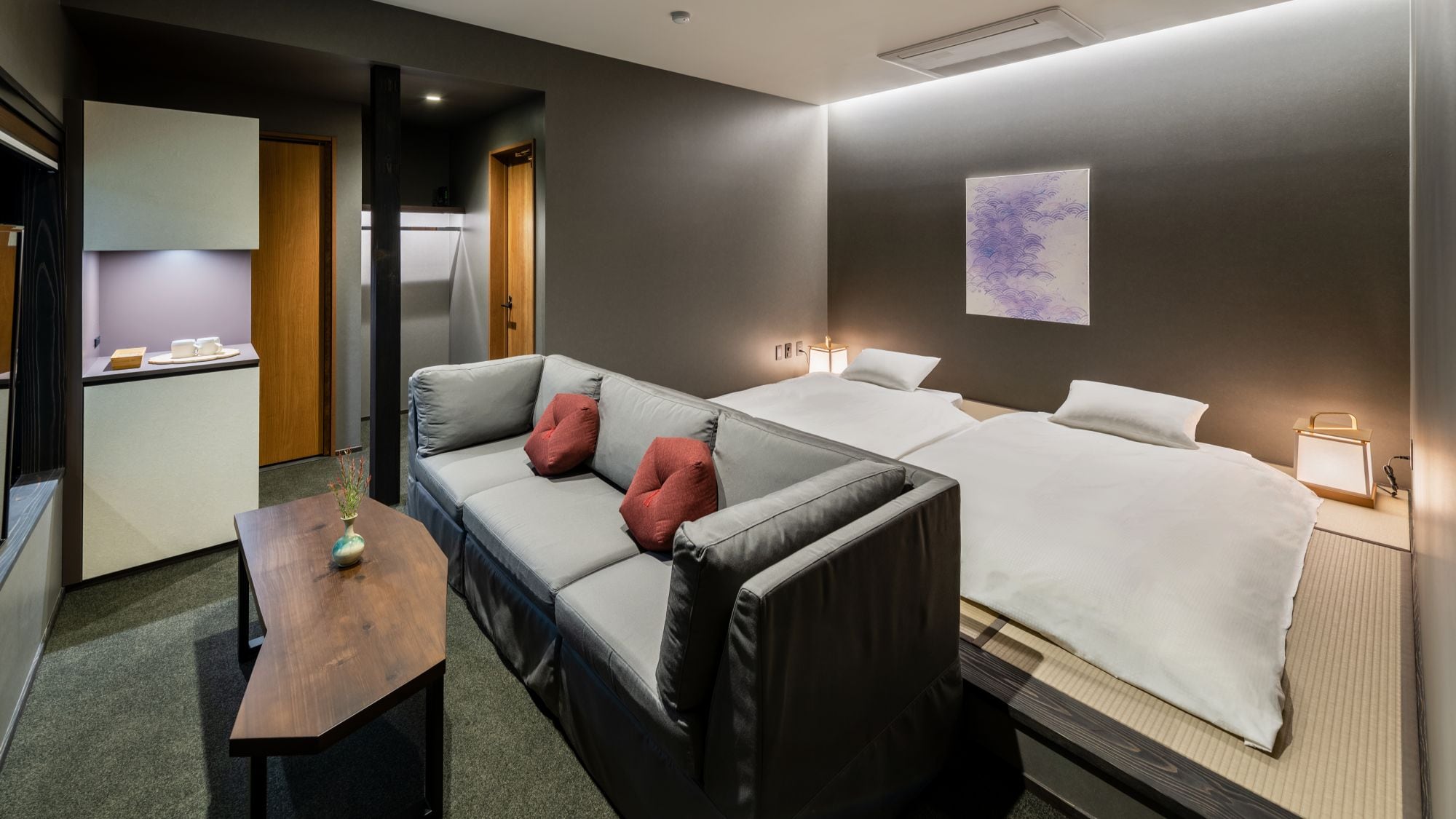 MACHIYA room (~ 3 people)