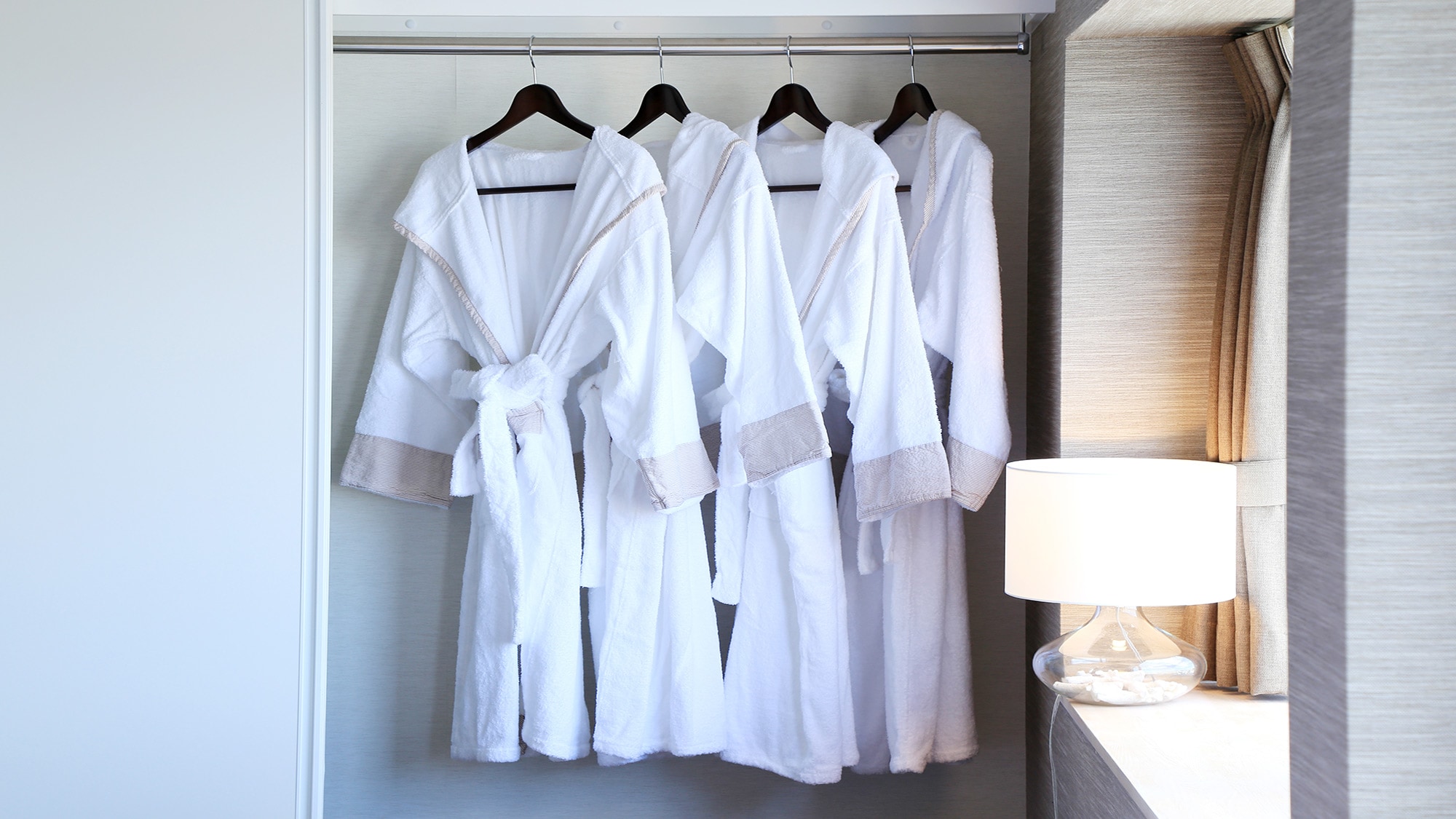 [Sky Penthouse] Bathrobe