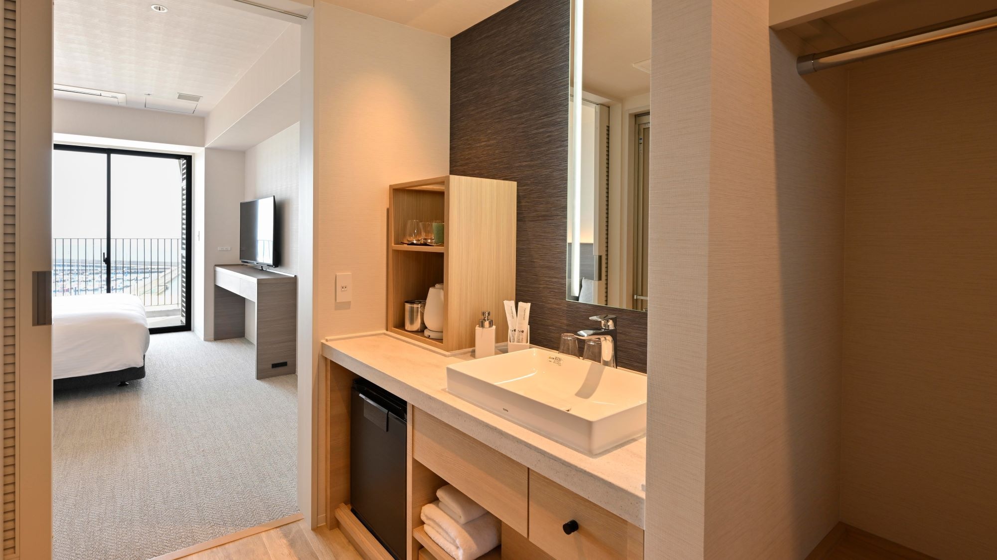 高级洗脸盆