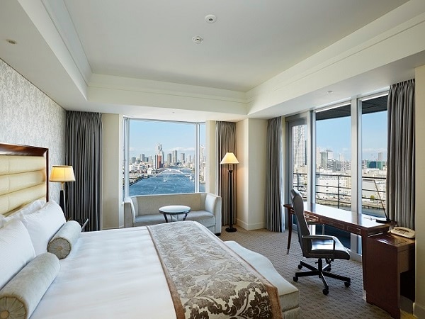 Executive floor premium bay view
