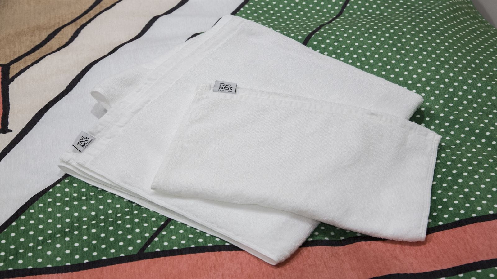 [Amenity] One bath towel and one face towel are provided in the room.