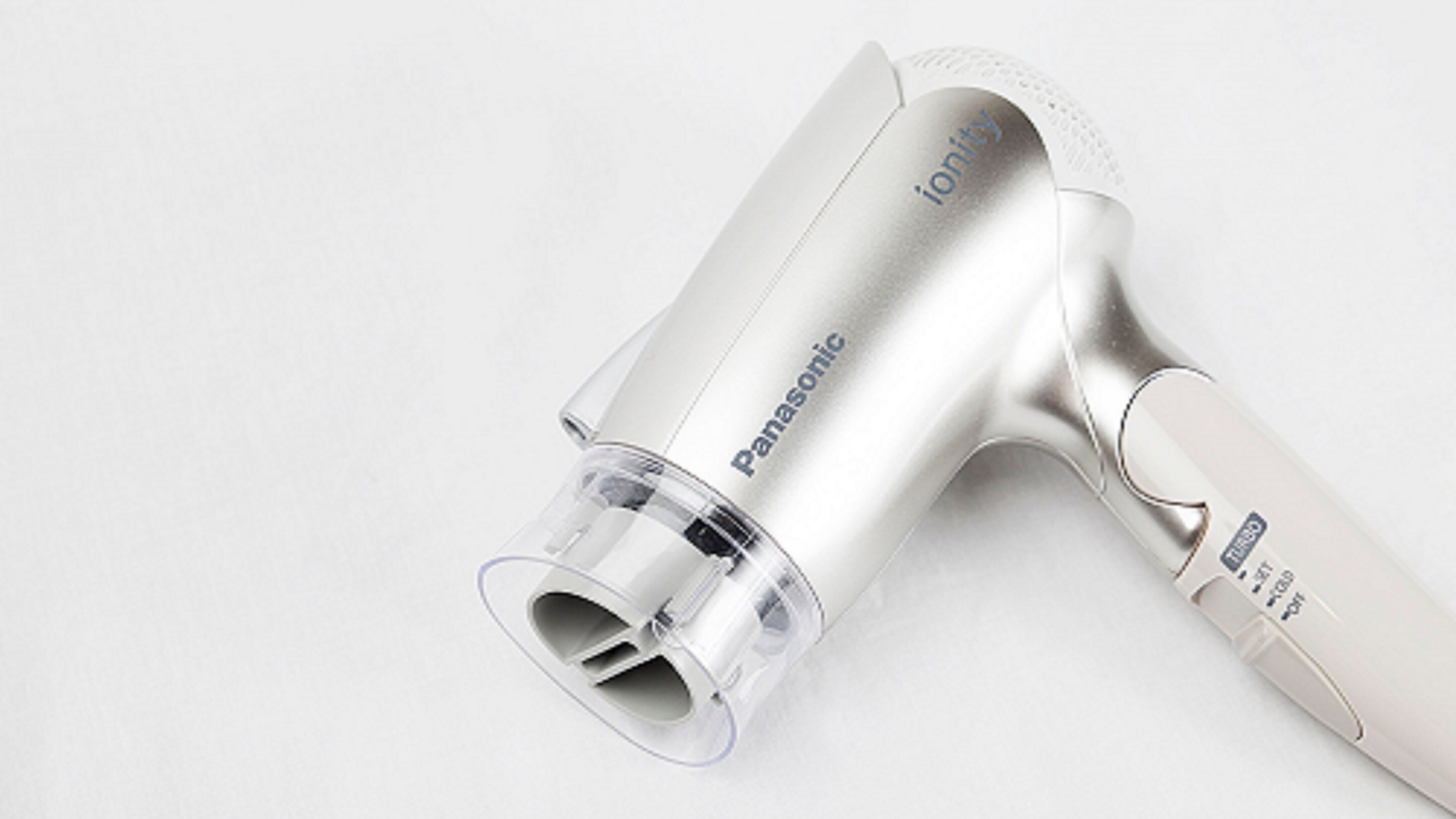 เครื่องอบผ้า