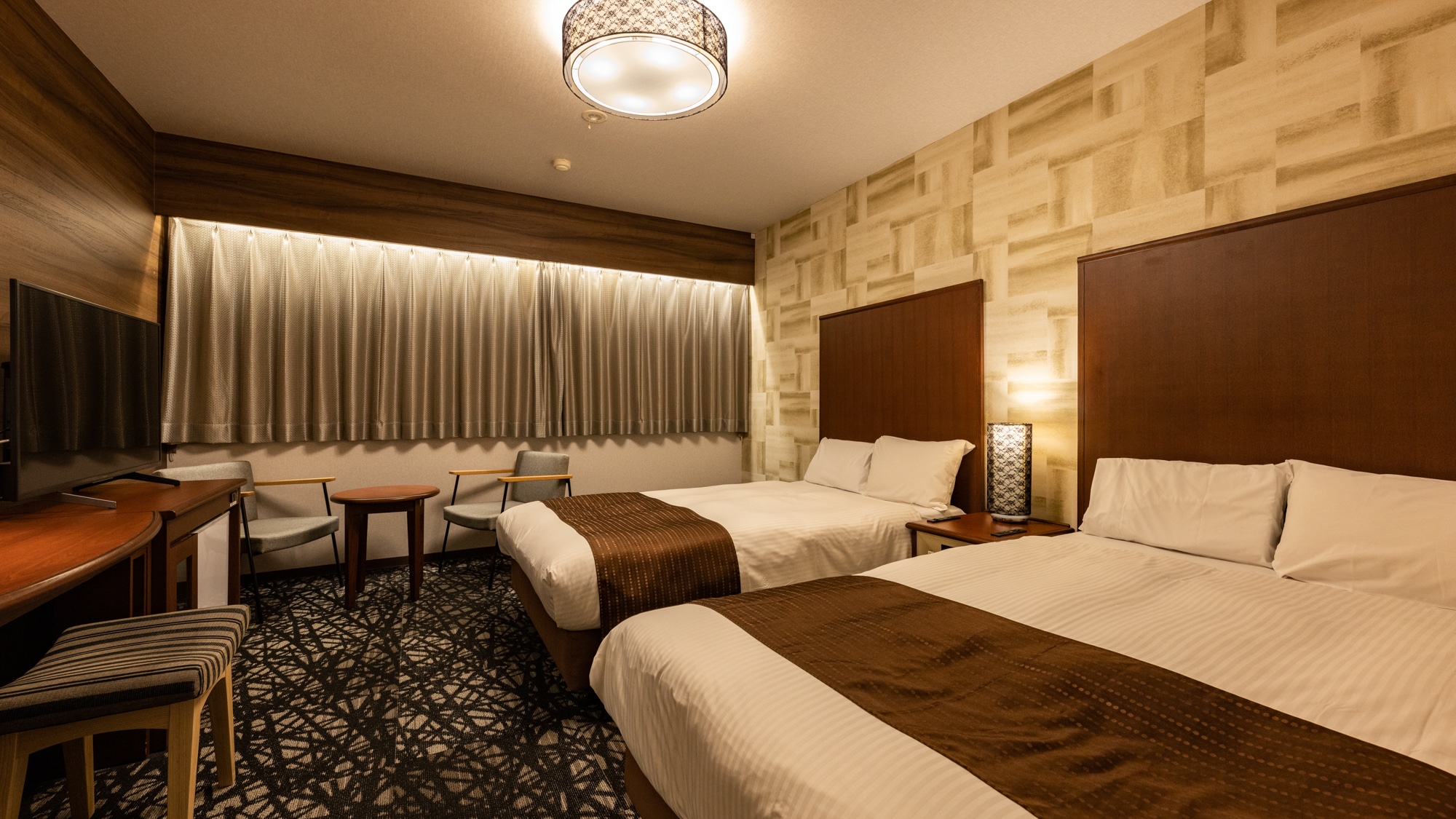 [Deluxe Twin] Renovated in 2024, the guest room bath has a natural hot spring. Please enjoy the beauty-enhancing water with a pH of 10.