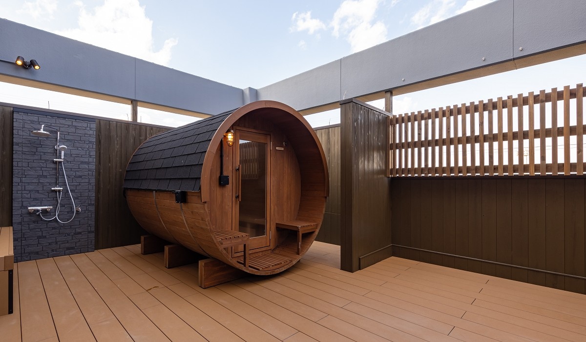 [Barrel sauna]