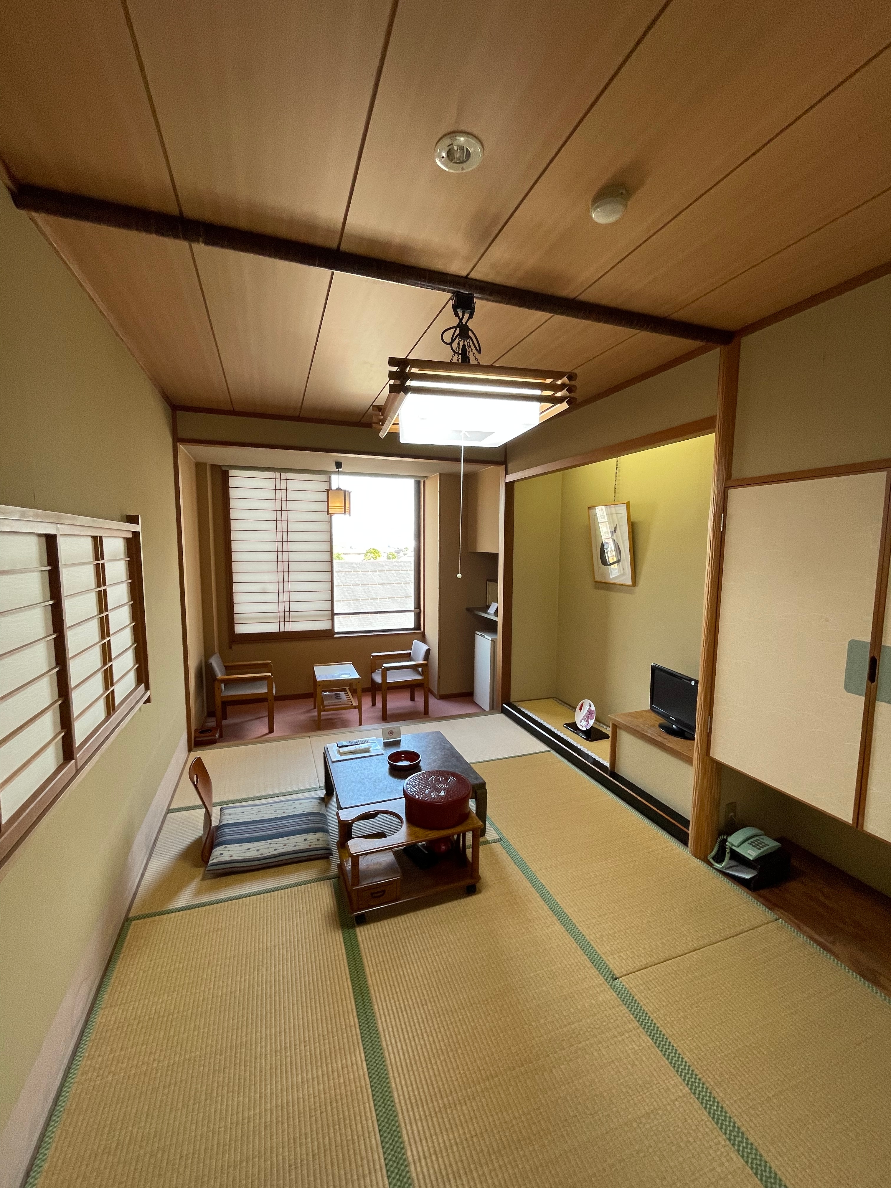 Example of a guest room: 8 tatami mats