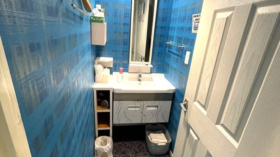 C-type (washroom)