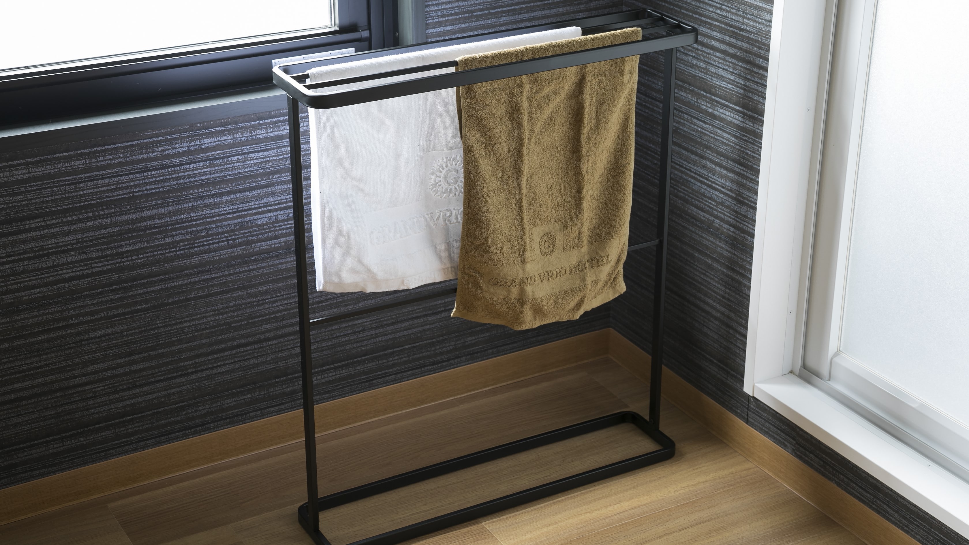 <Room facilities> Towel hanger