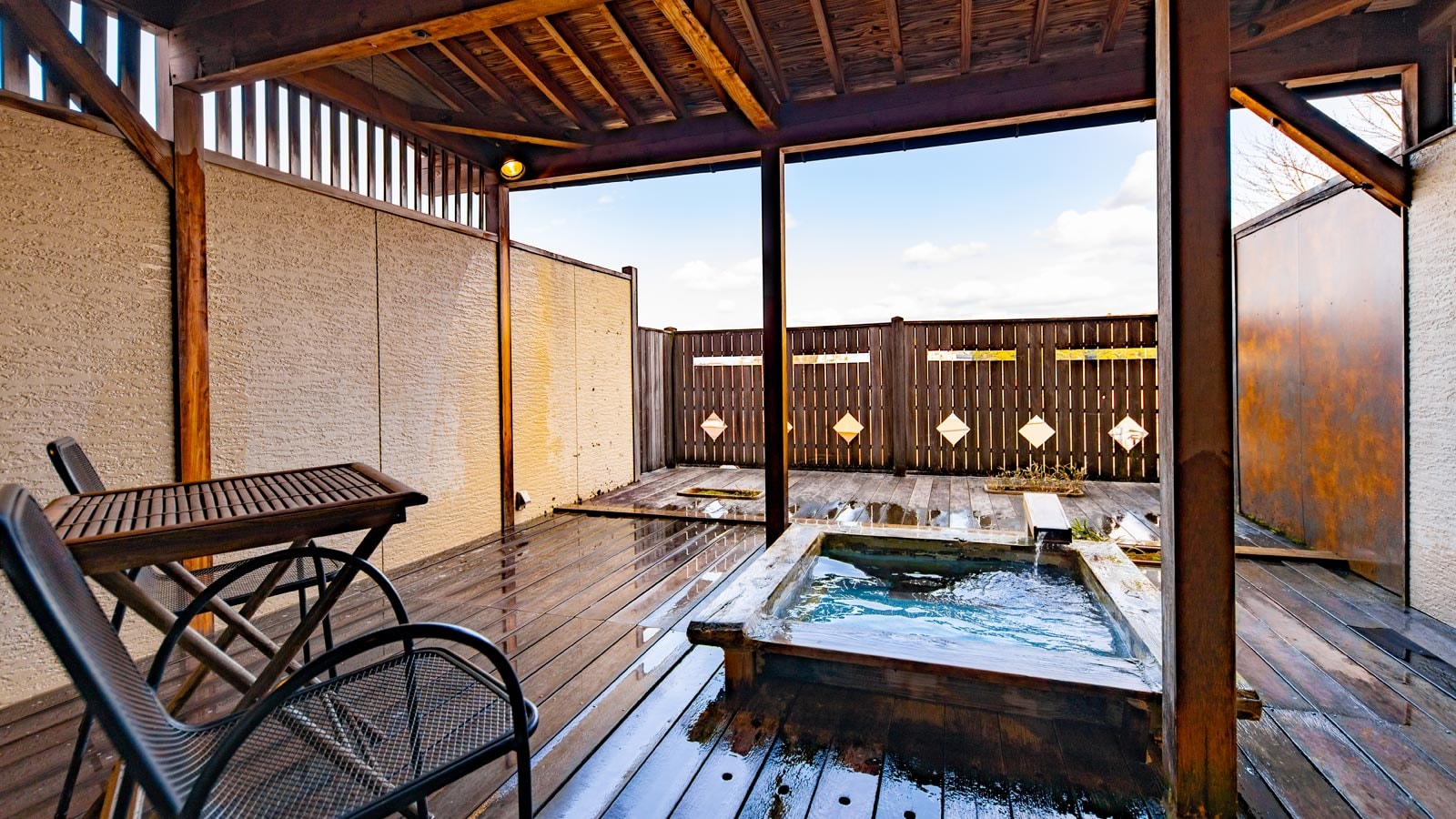 1R limited guest room with open-air bath "Fuya" Japanese-style room for 2 people, recommended for couples and couples.