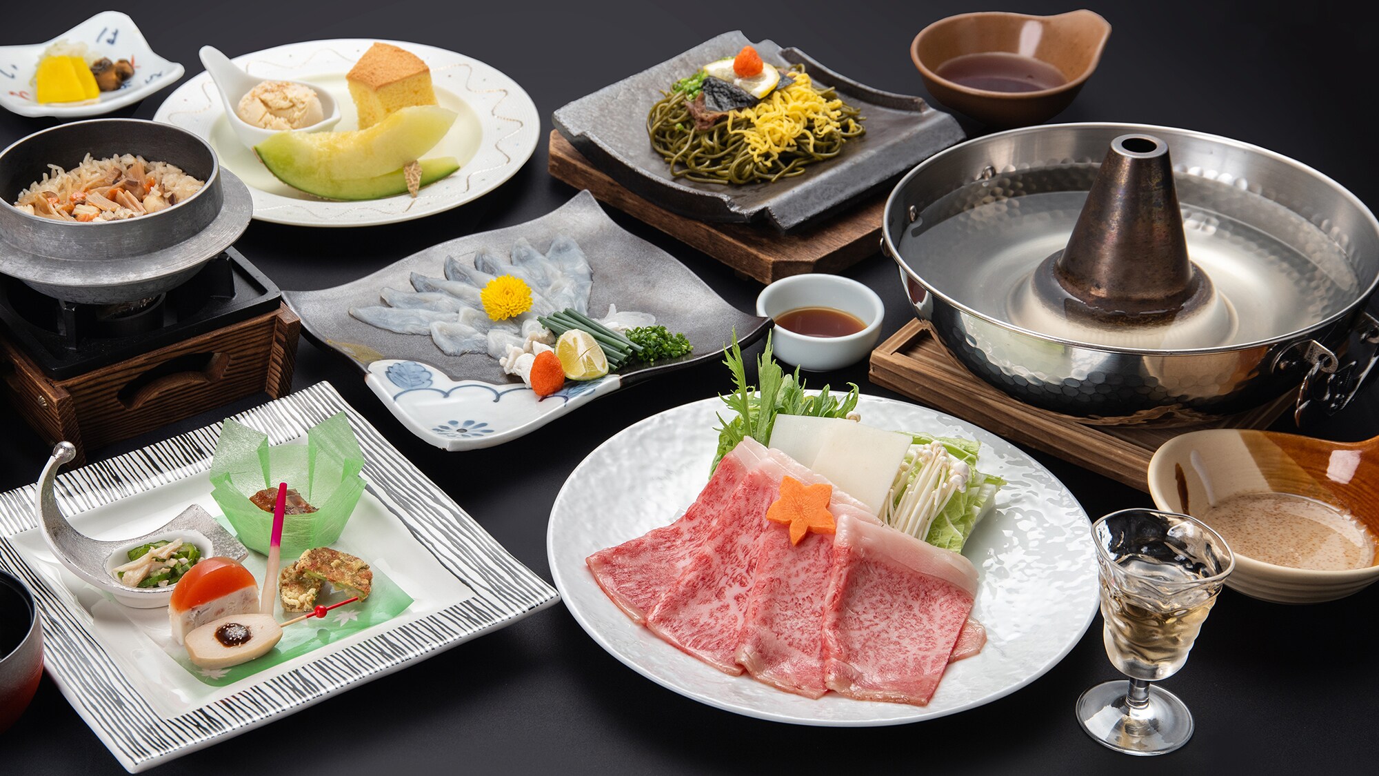 *[Sanroji Kaiseki] Paket hebat yang mencakup shabu-shabu daging sapi Imari dan fukusashi.