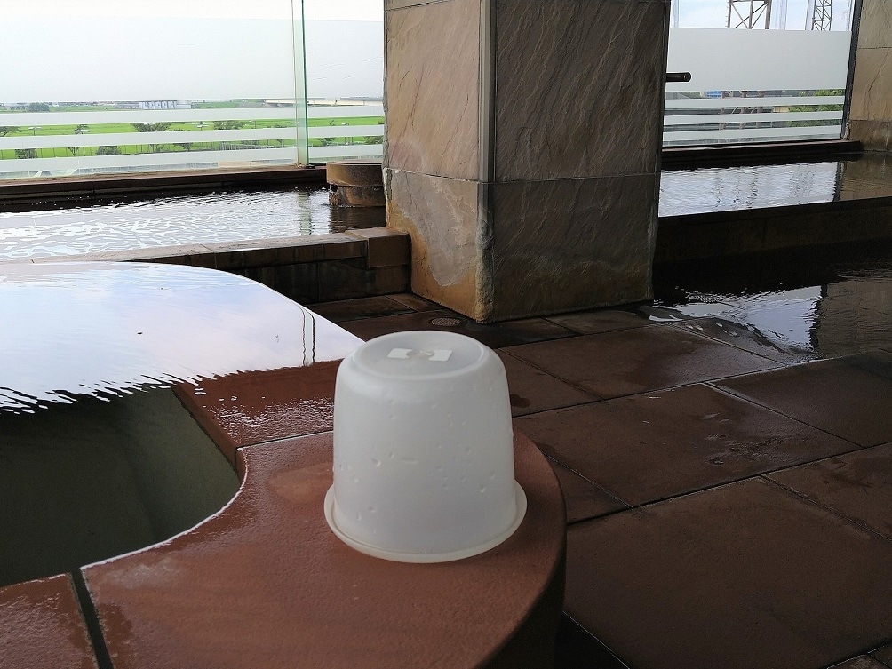 Natural hot spring public bath (mini)