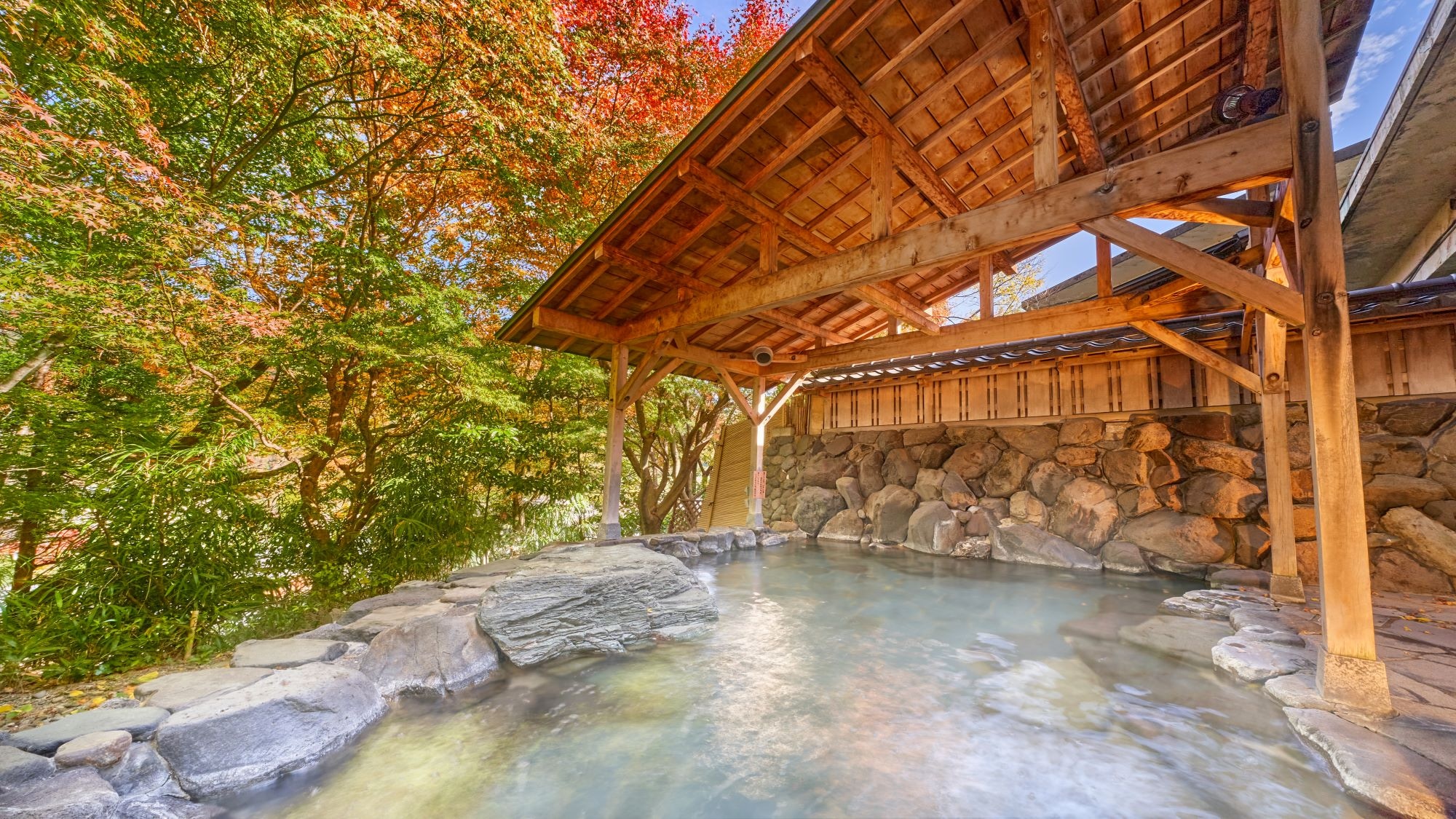 Open-air bath