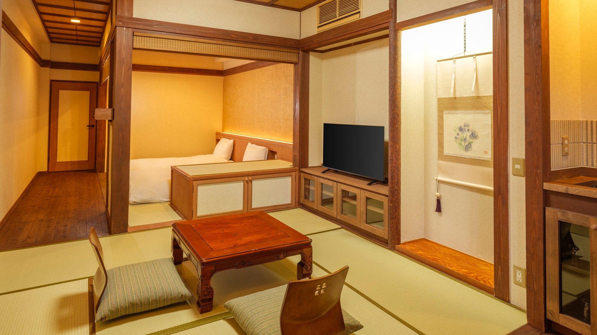 [Hatago Yawatano] Kamar tamu yang terinspirasi oleh kesederhanaan kota pos kuno