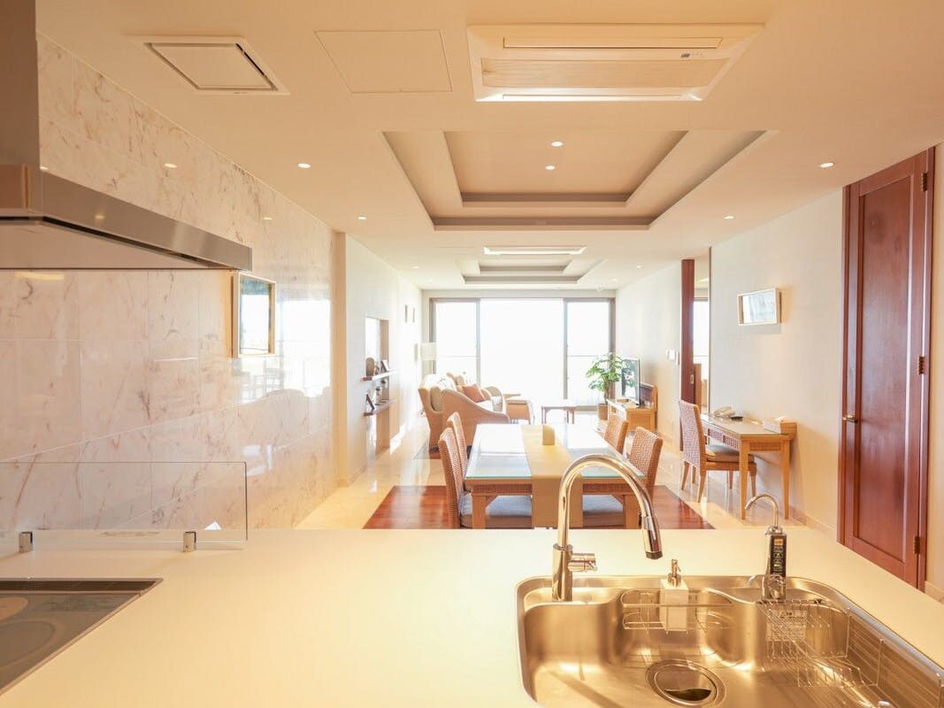 Ocean View 2F Executive Suite 2 Bed Room