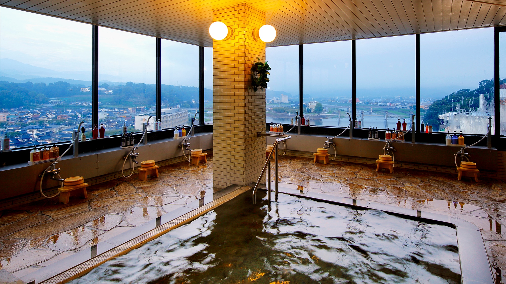 ■ Women's bath ■