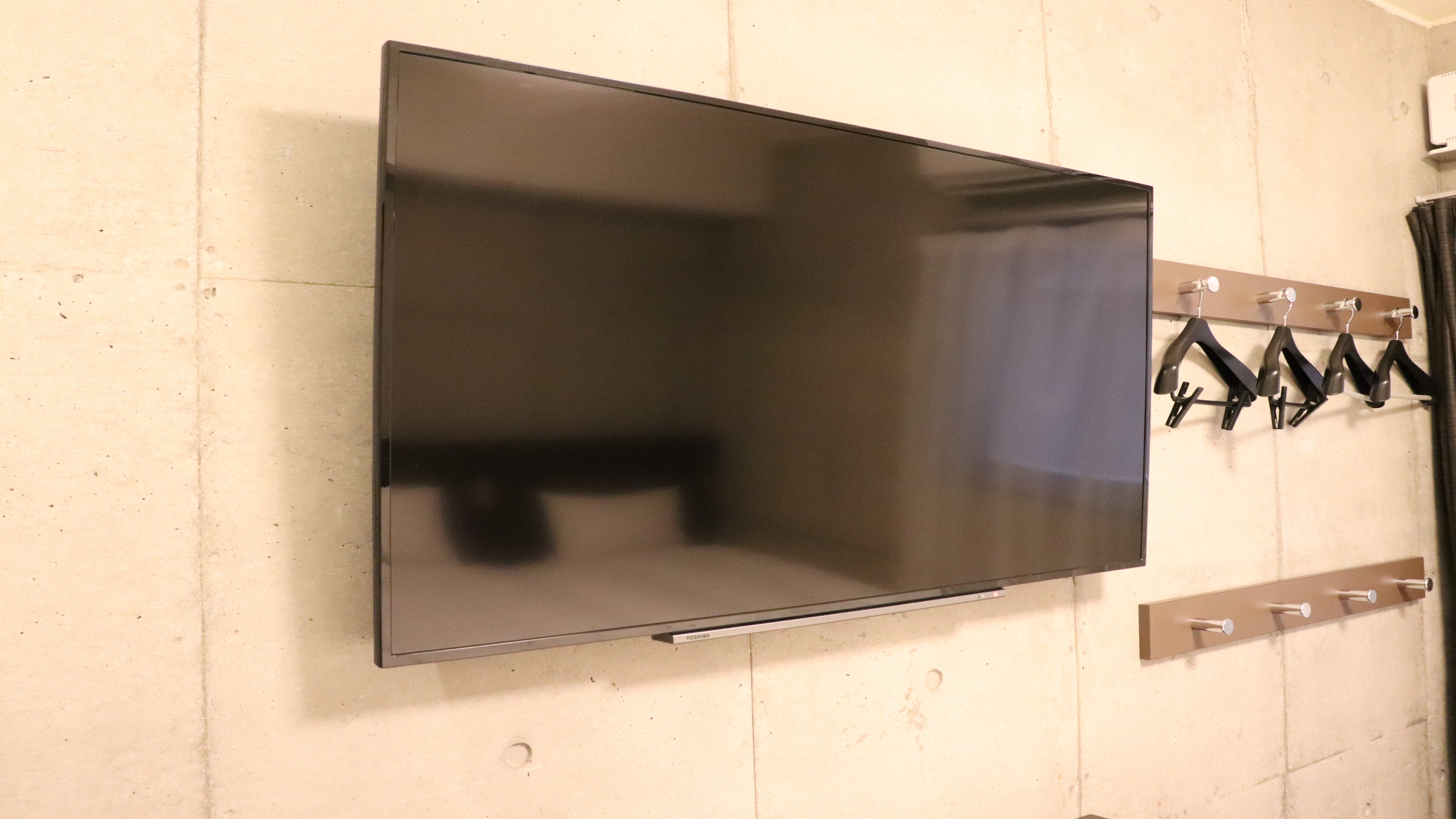 LCD TV