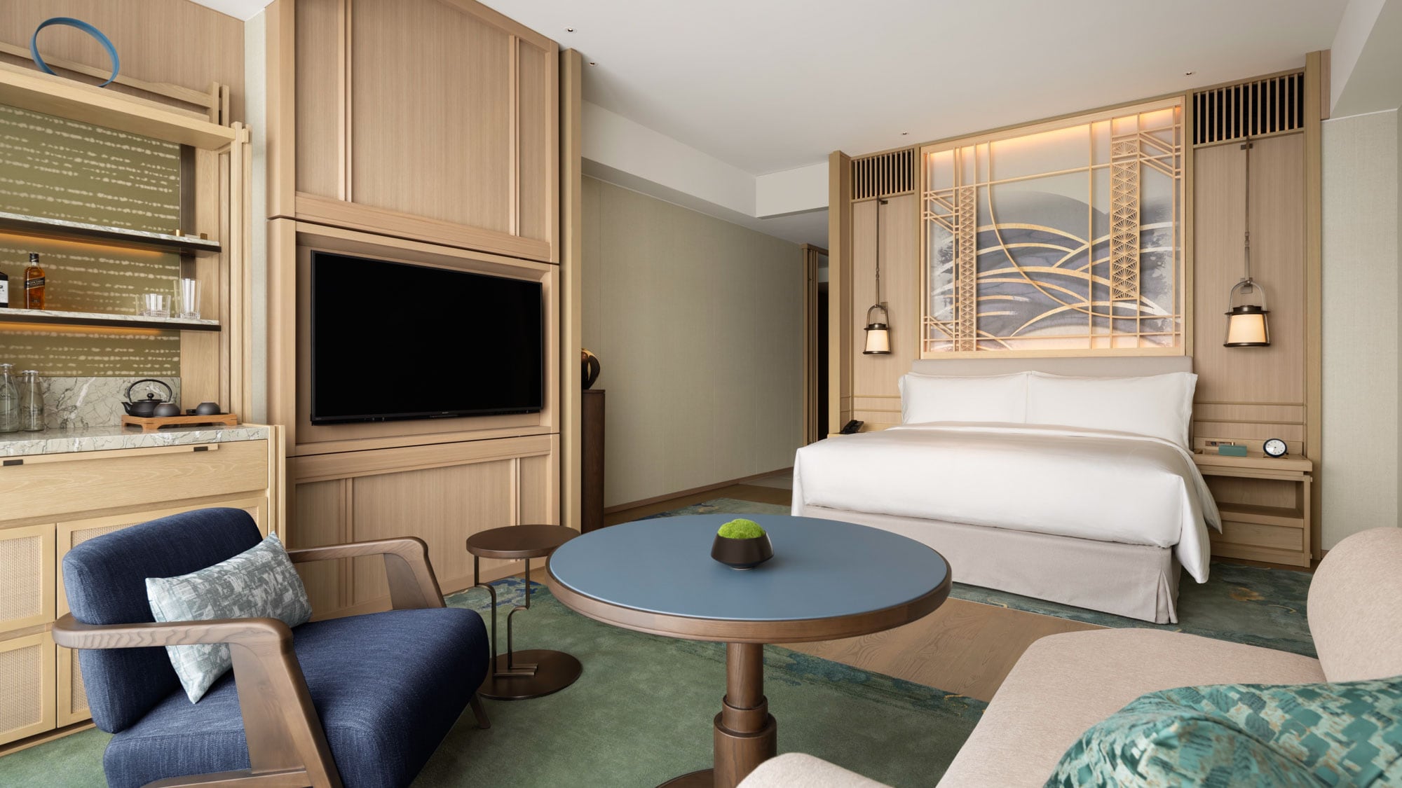 King Premier, King Premier River View Room