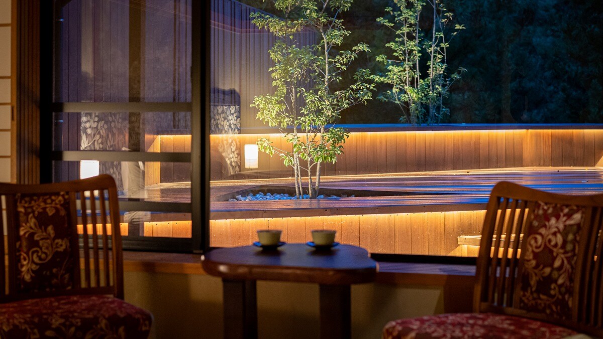 South Wing [Room with open-air bath] Room 202