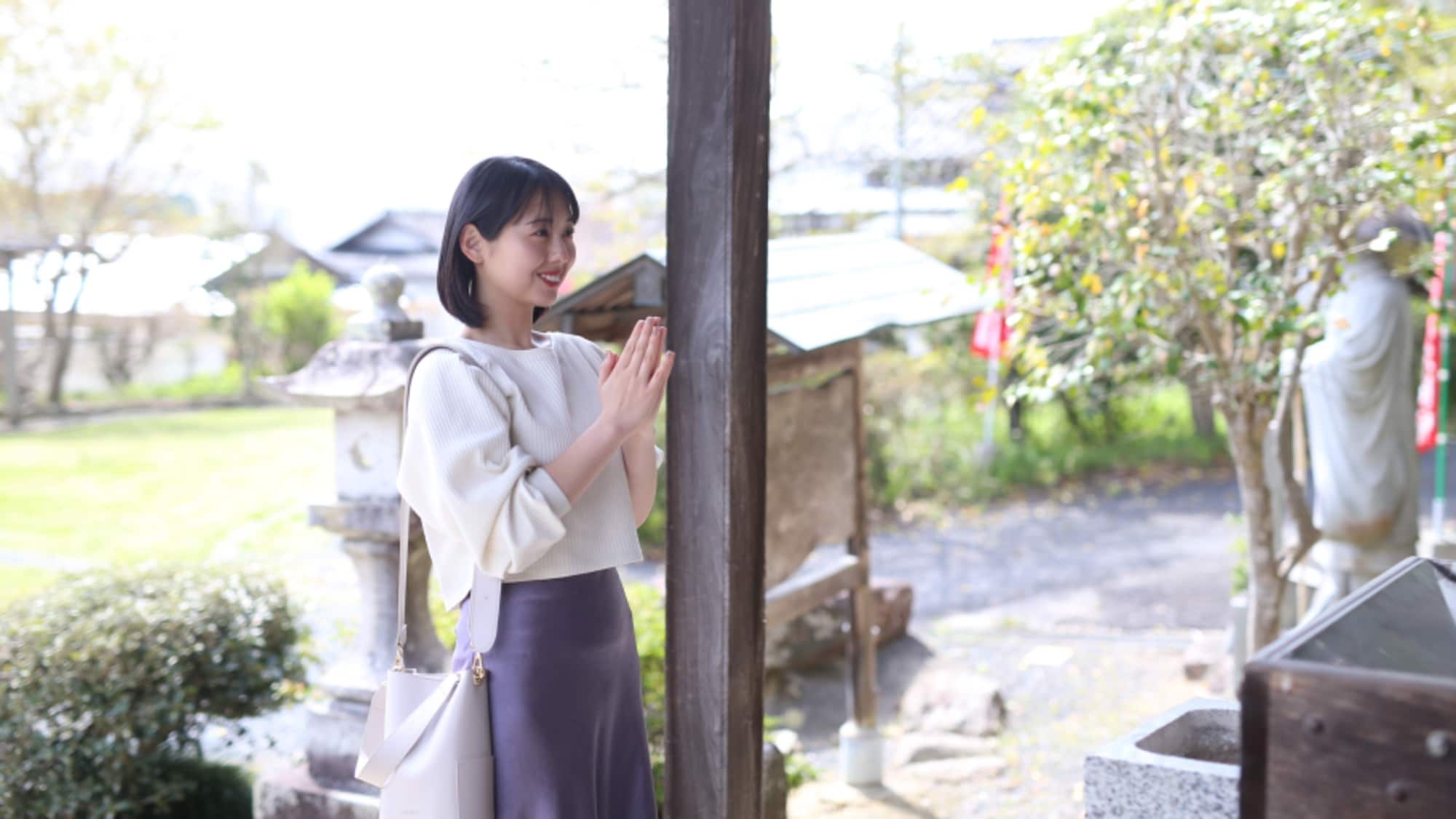 ■ Image of hot spring town