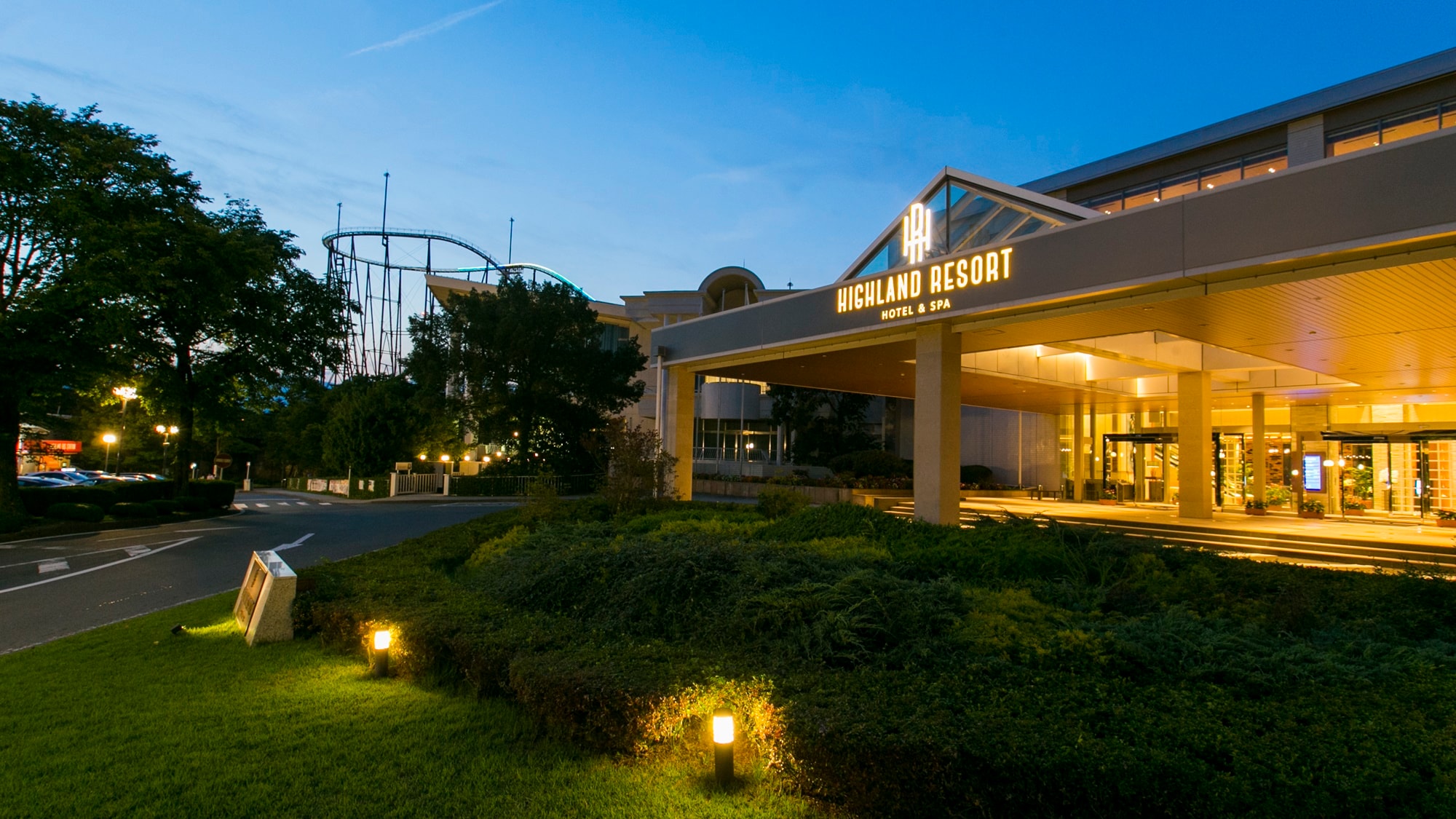Hotel exterior * Image