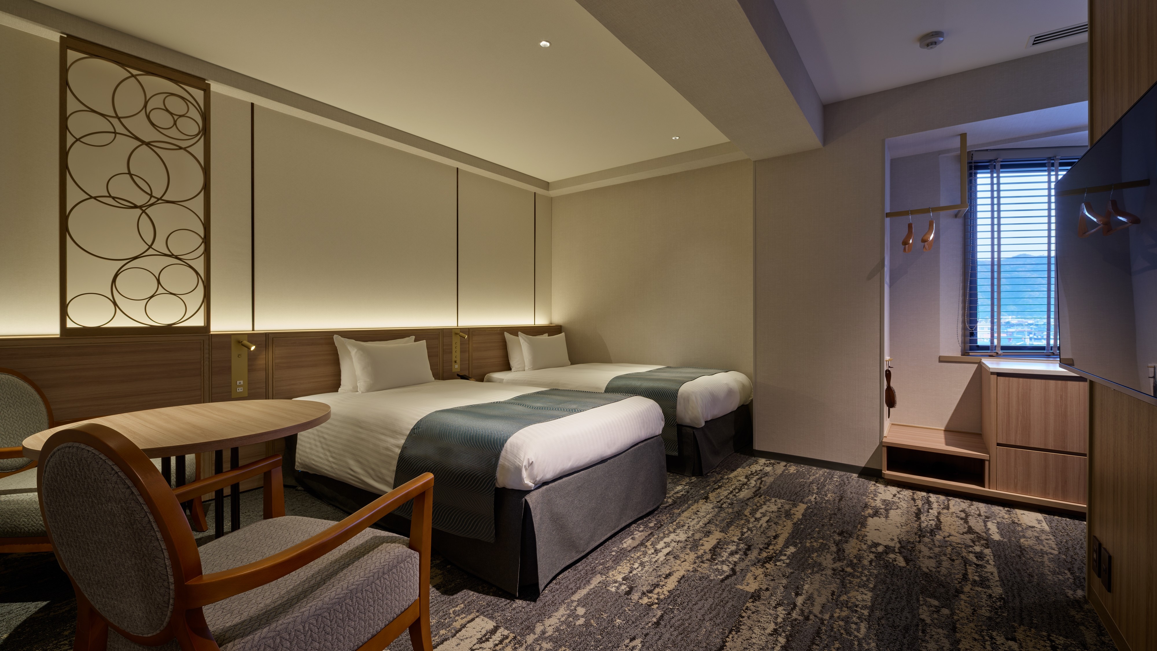 禁烟高级双床房 2025 年 3 月开业！ （三人间可预订）